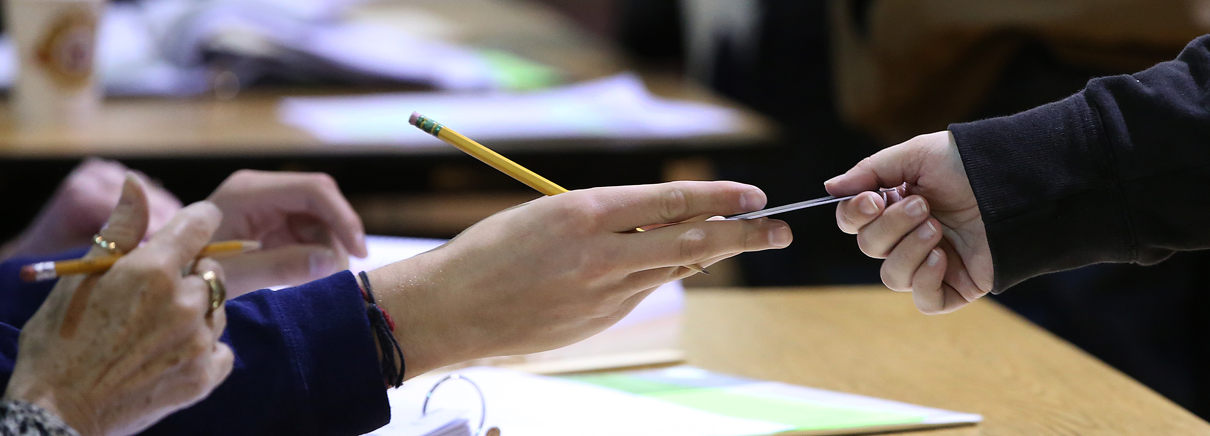 Voting In New Hampshire Primary Election