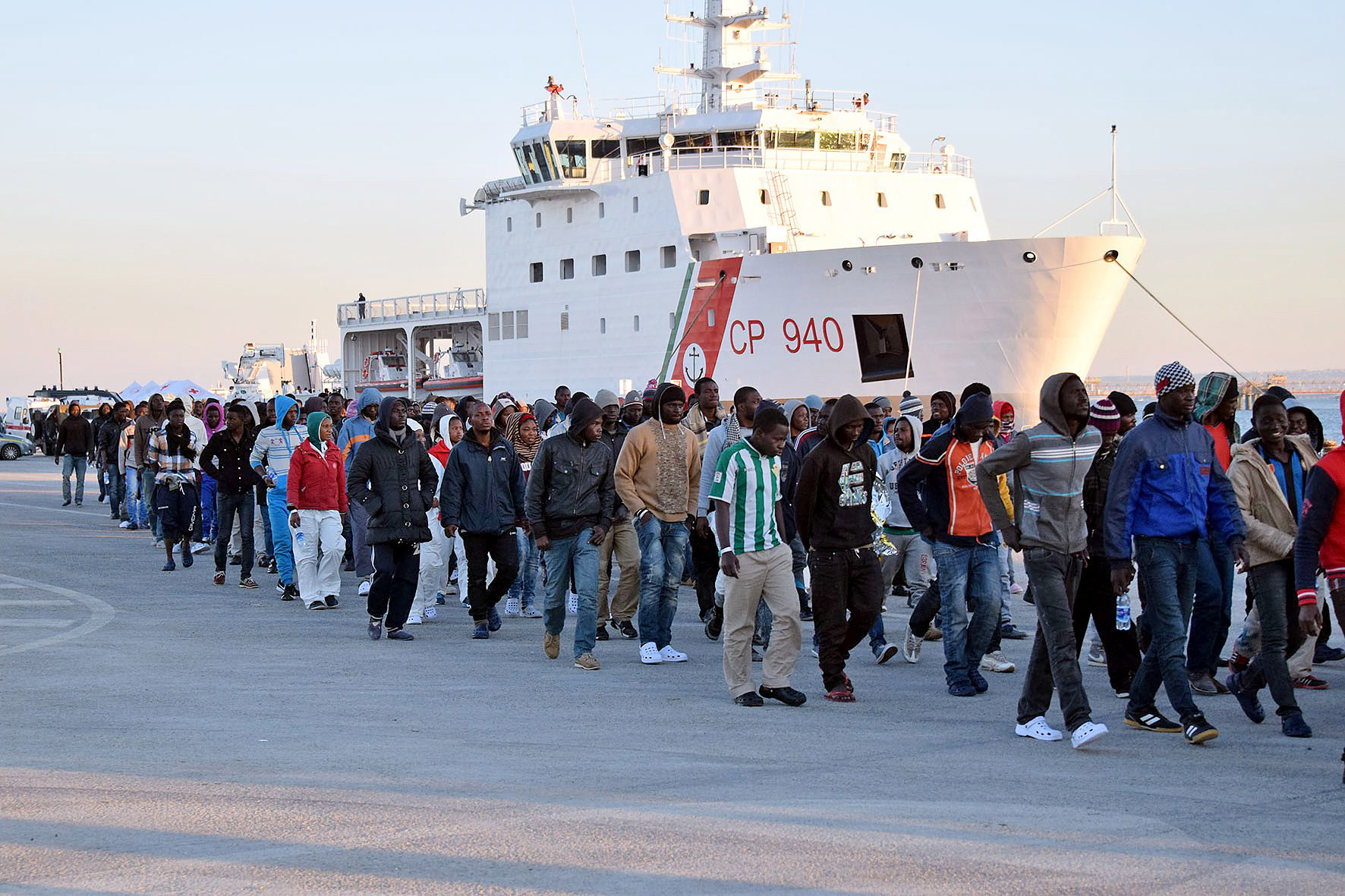 ITALY-IMMIGRATION-SHIPWRECK