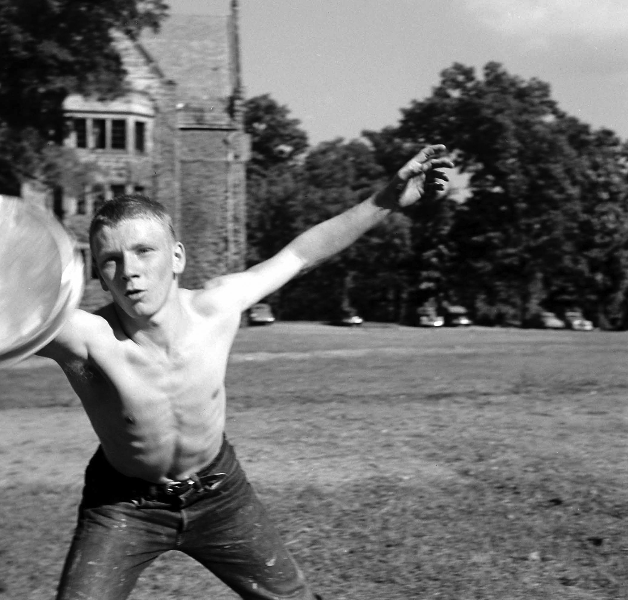 Frisbee History: How Fred Morrison Invented the Popular Toy