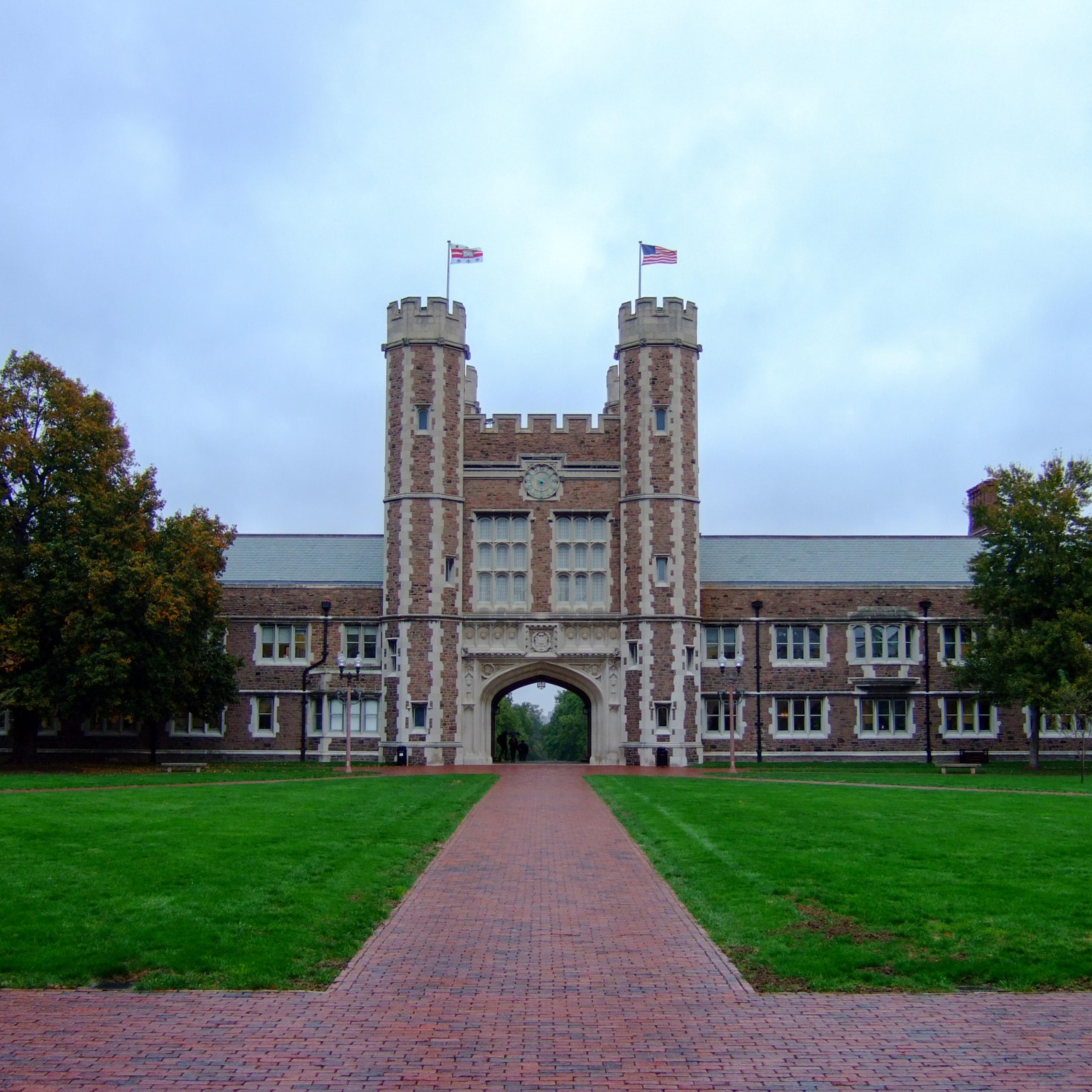 Brookings Hall, one of the symbols of Washington University in St. Louis.