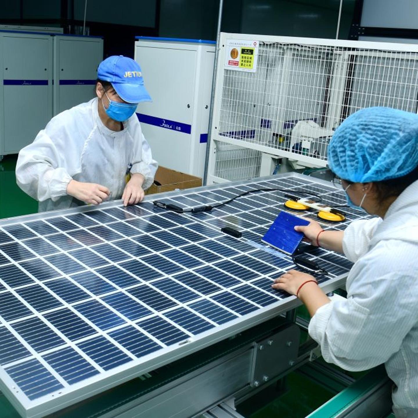 Photovoltaic Solar Module Production in Hai'an City