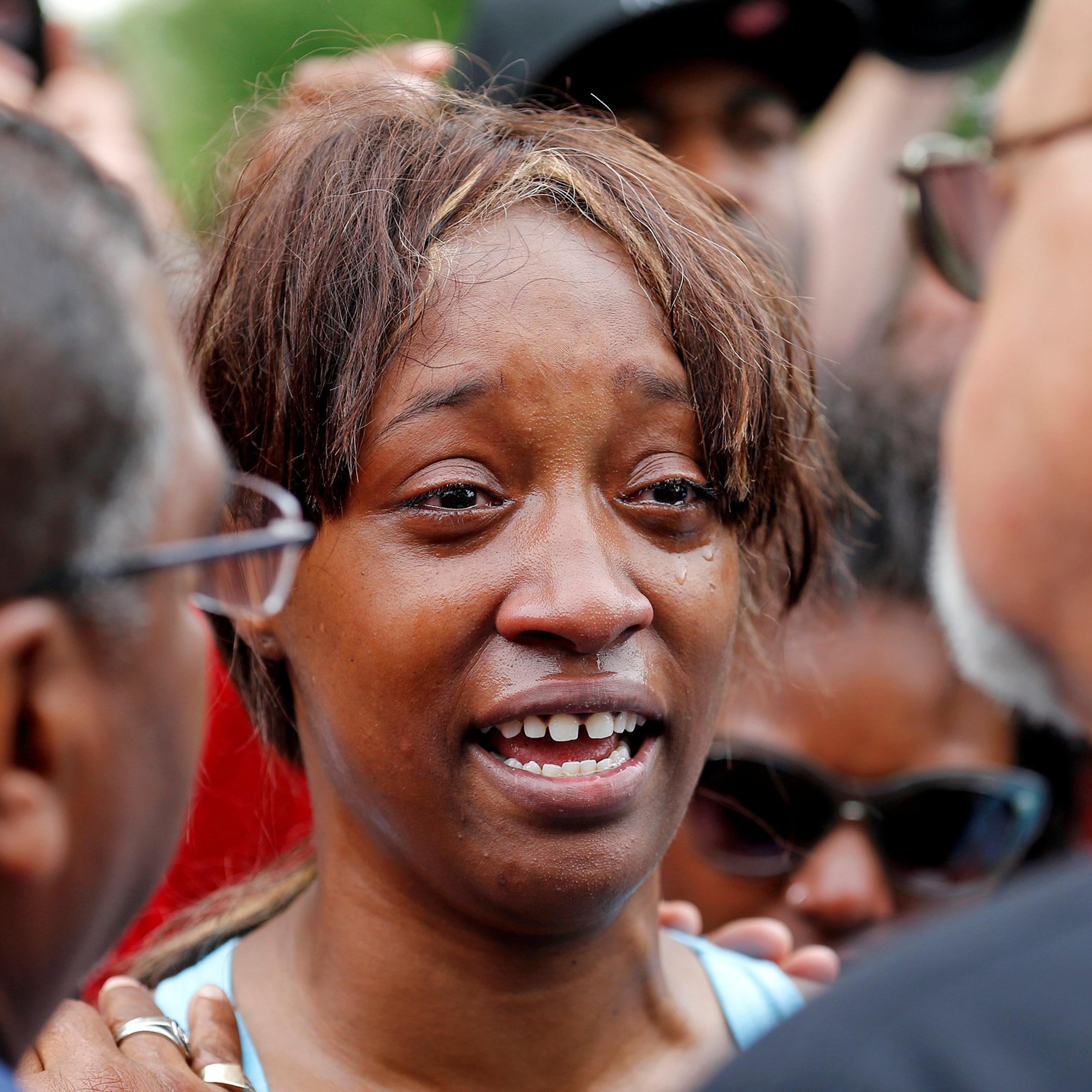 Diamond Reynolds weeps after she recounts the incidents that led to the fatal shooting of her boyfriend Philando Castile by Minneapolis area police in St Paul