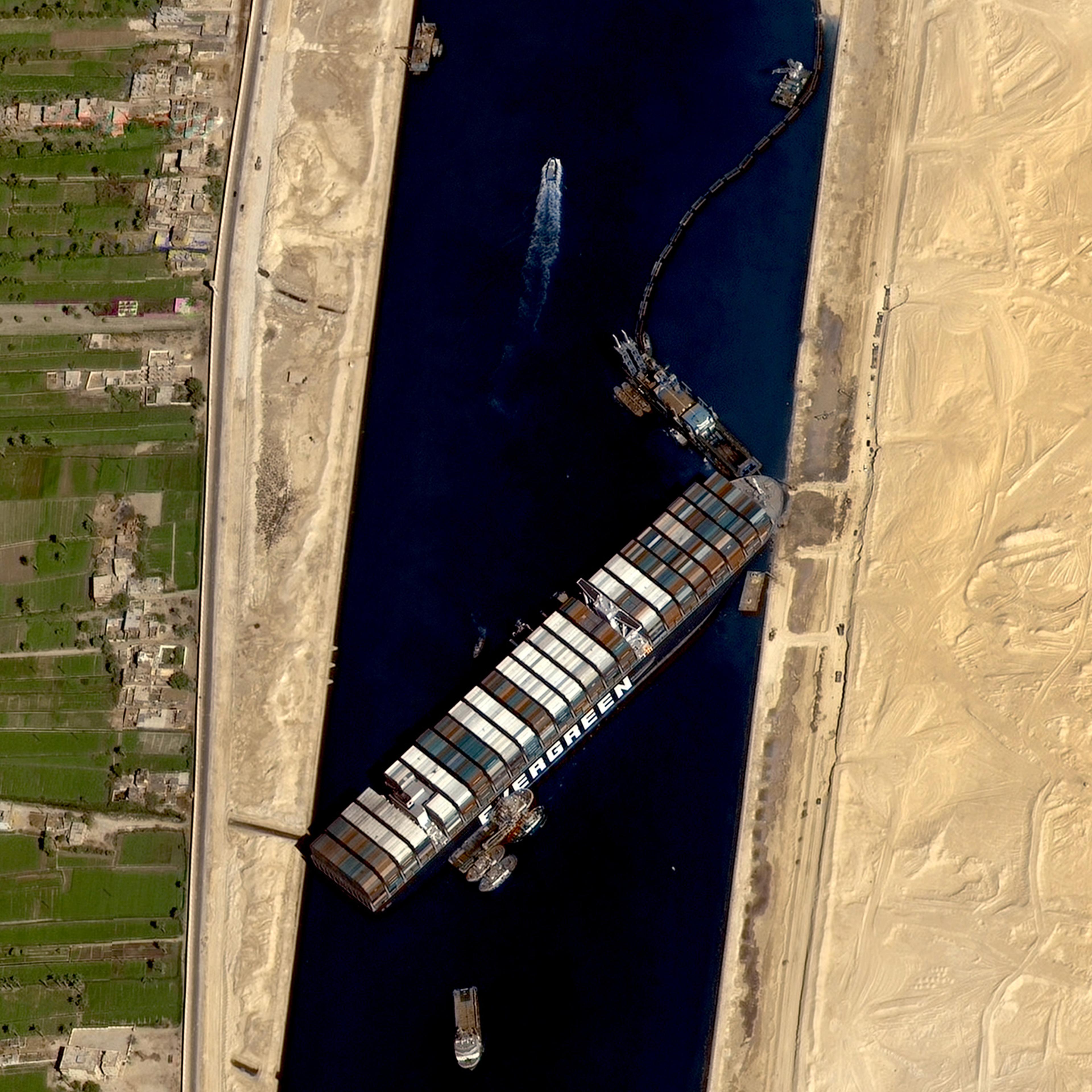 Suez crisis to trigger losses for Egypt, world trade
