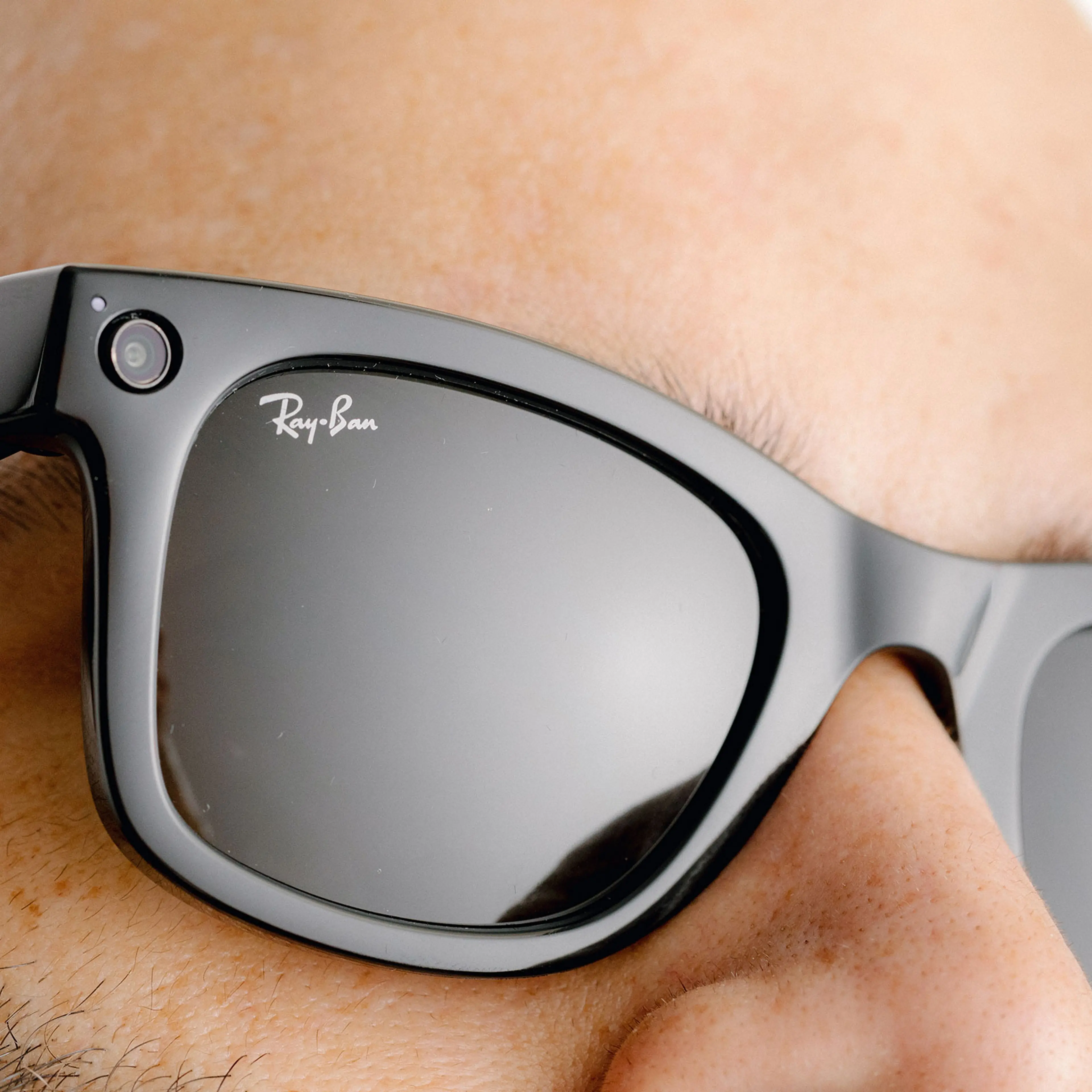 ray-ban facebook