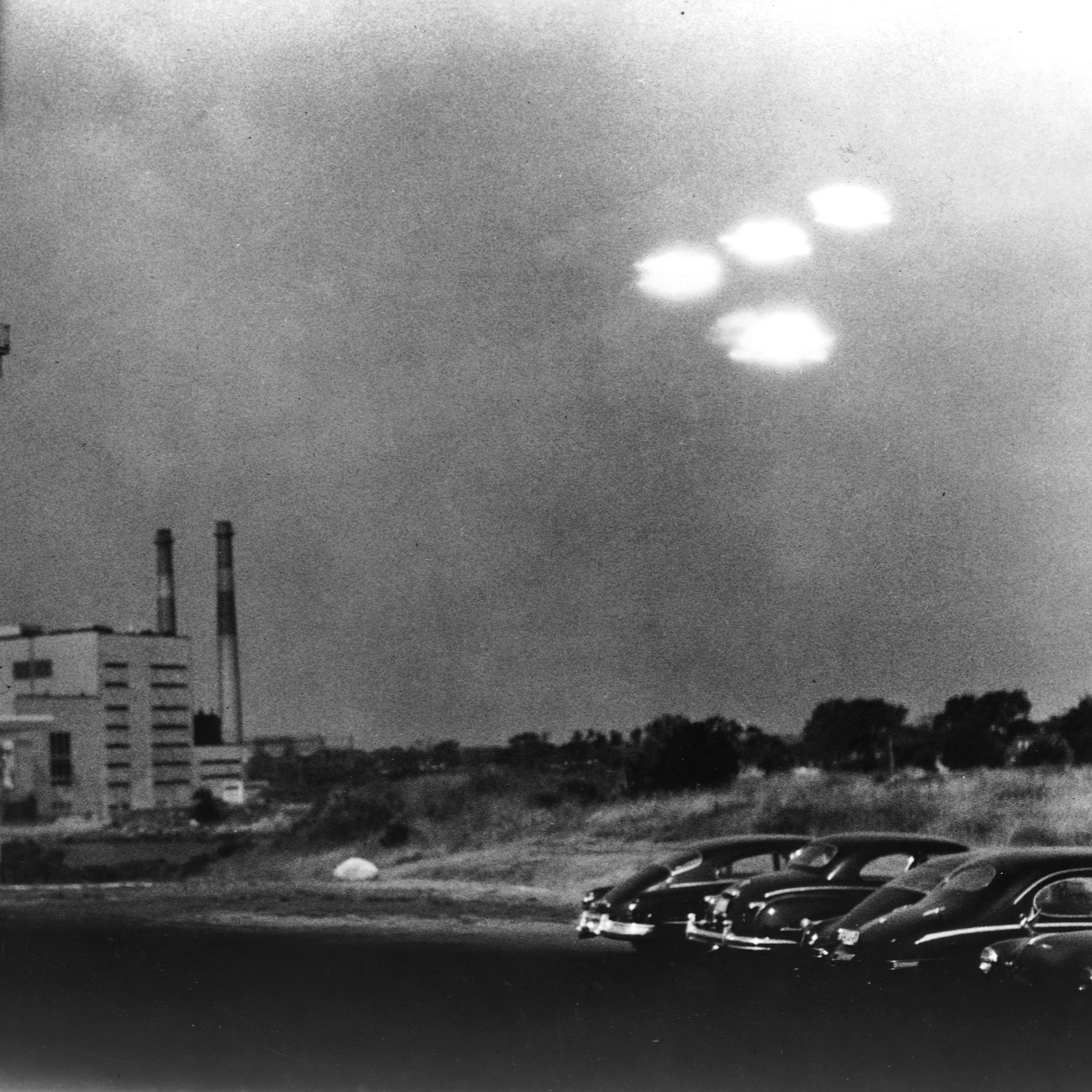 UFOs over Salem, Massachusetts