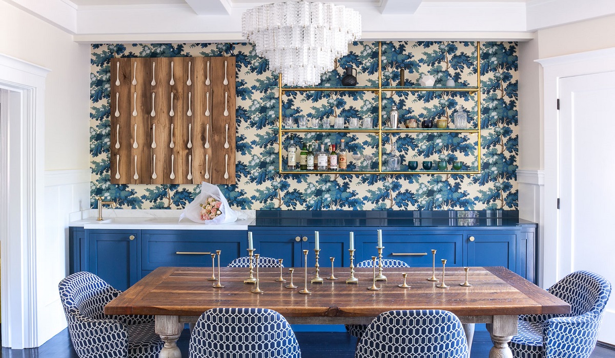 Photo of a dining room designed by Grant K. Gibson