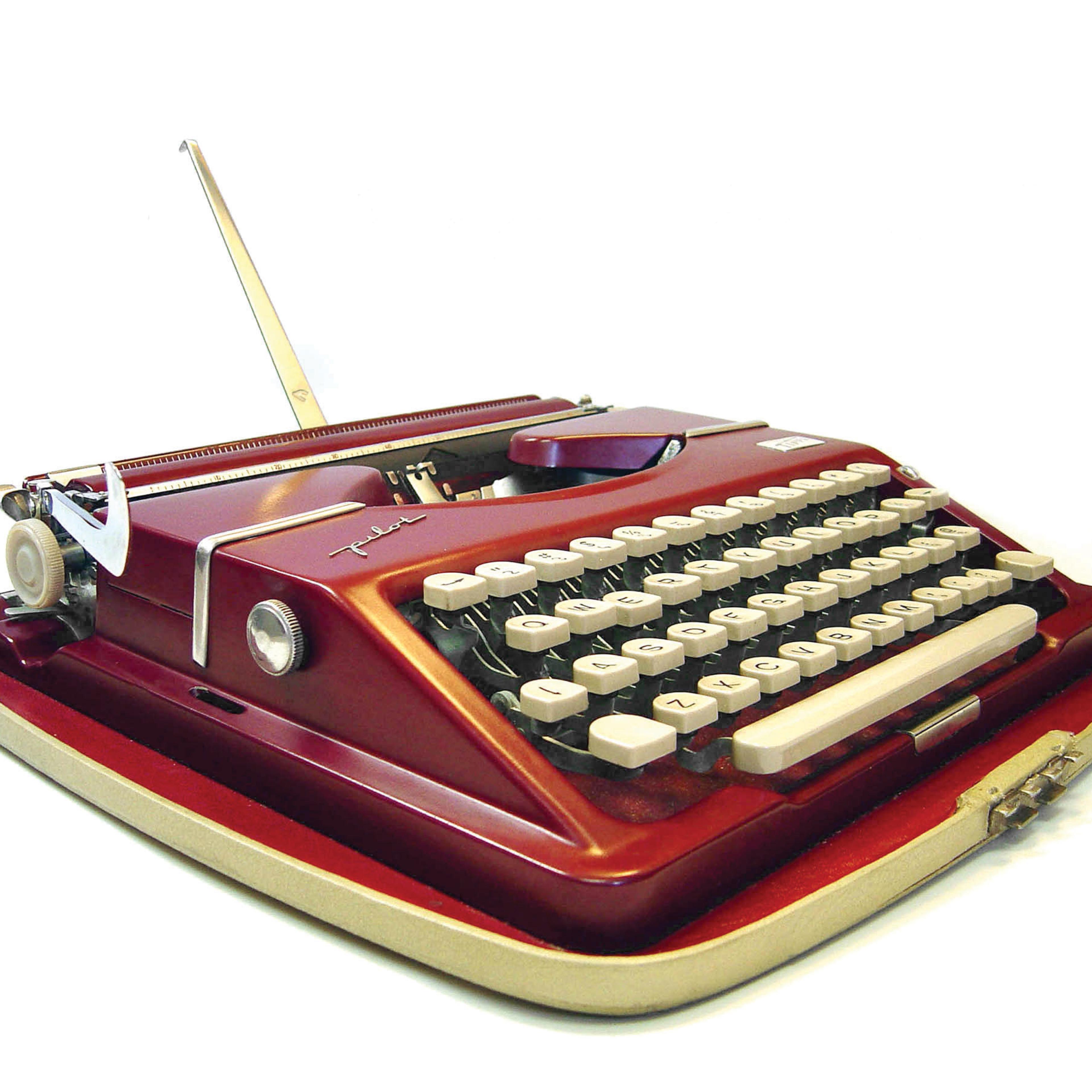 Gossen Tippa Pilot typewriter