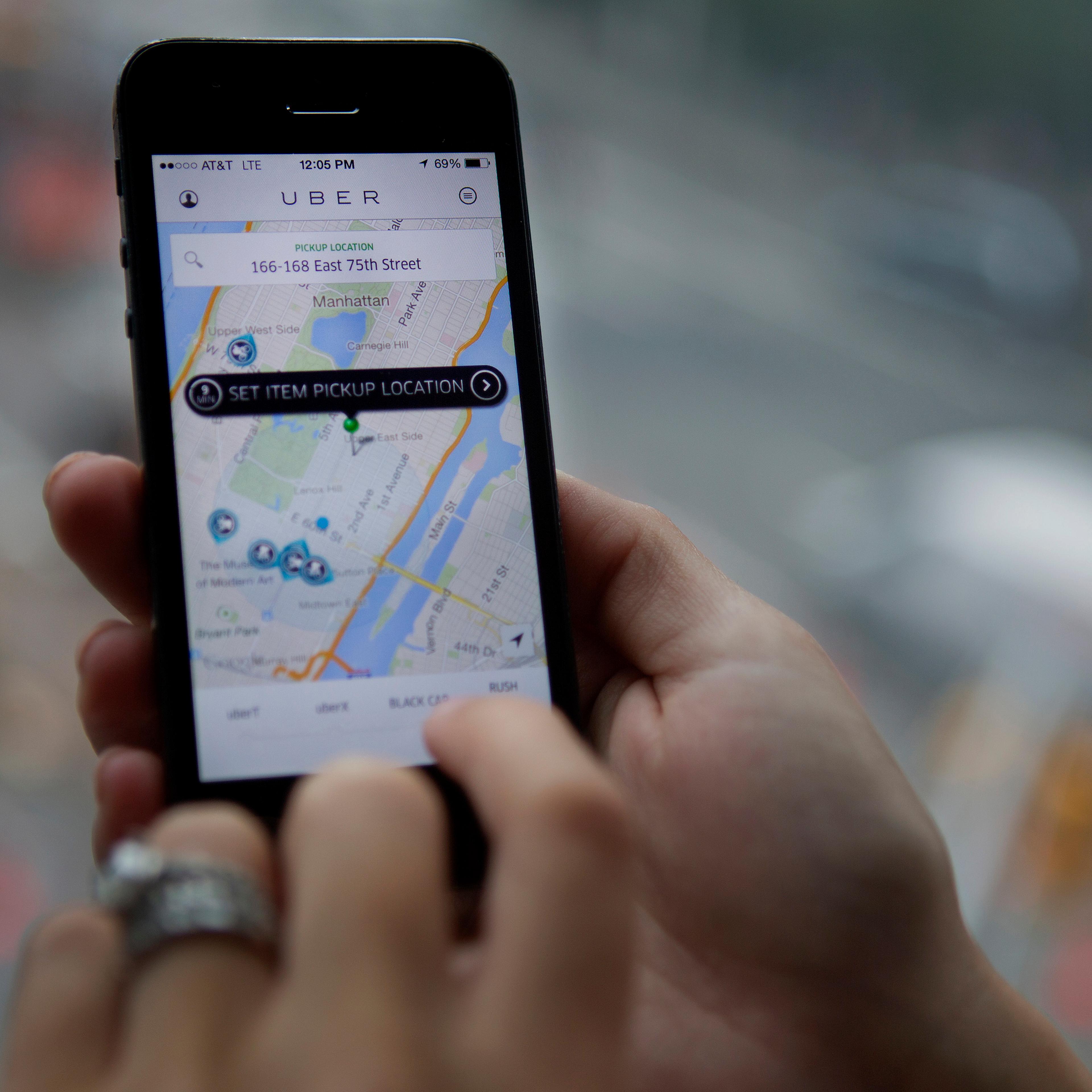 The Hamptons Lure Uber Top Drivers Amid NYC Slow Summer Weekends