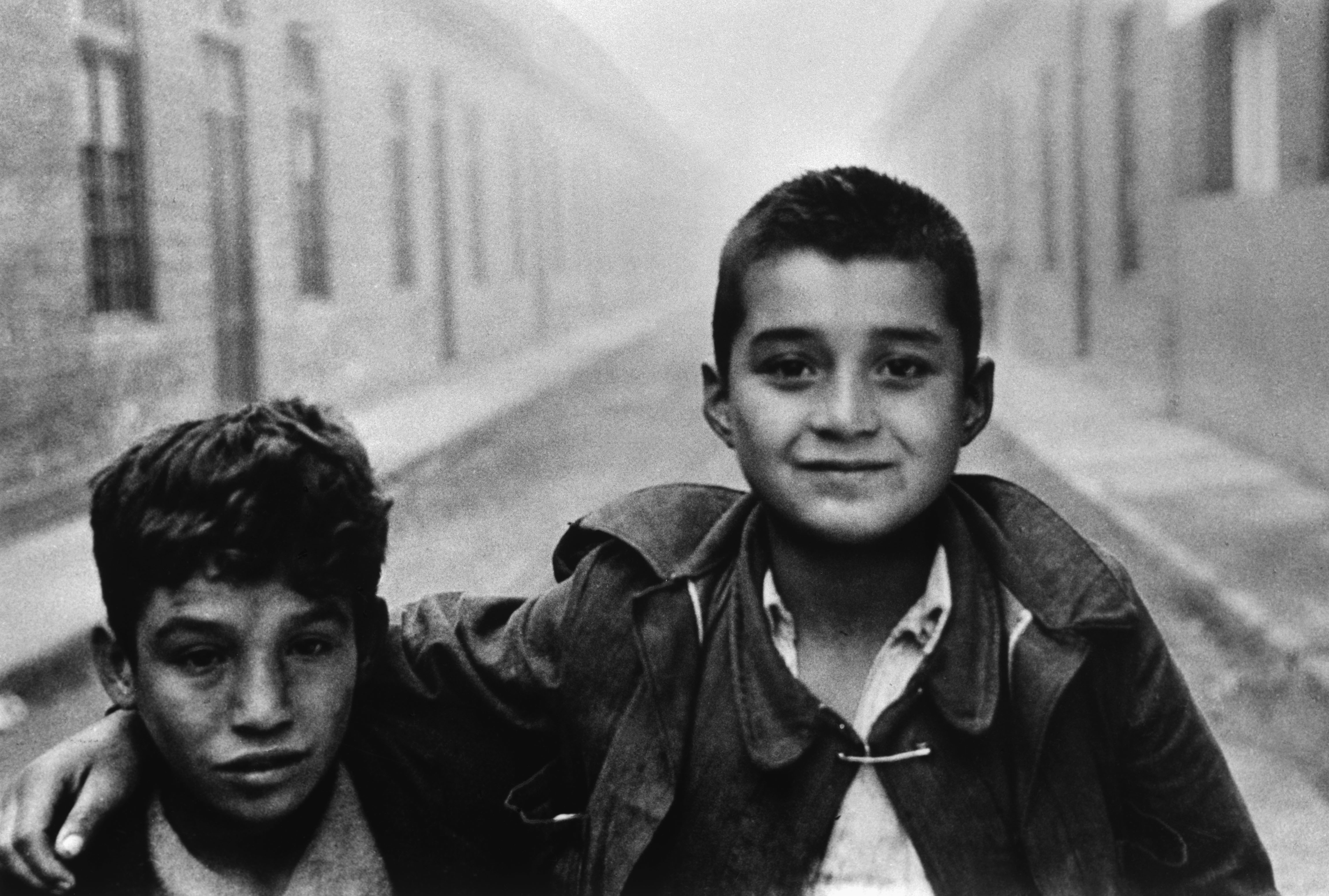 Street children in Santiago, 1957.