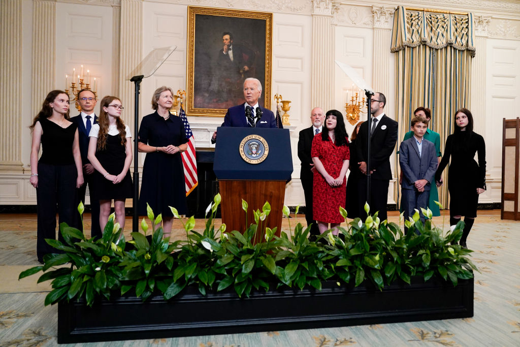 Biden Says Paul Whelan, Evan Gershkovich Are Coming Home