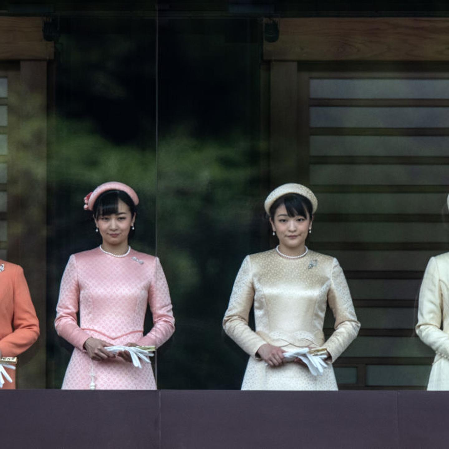 Emperor Naruhito Makes First Official Public Appearance Since Coronation