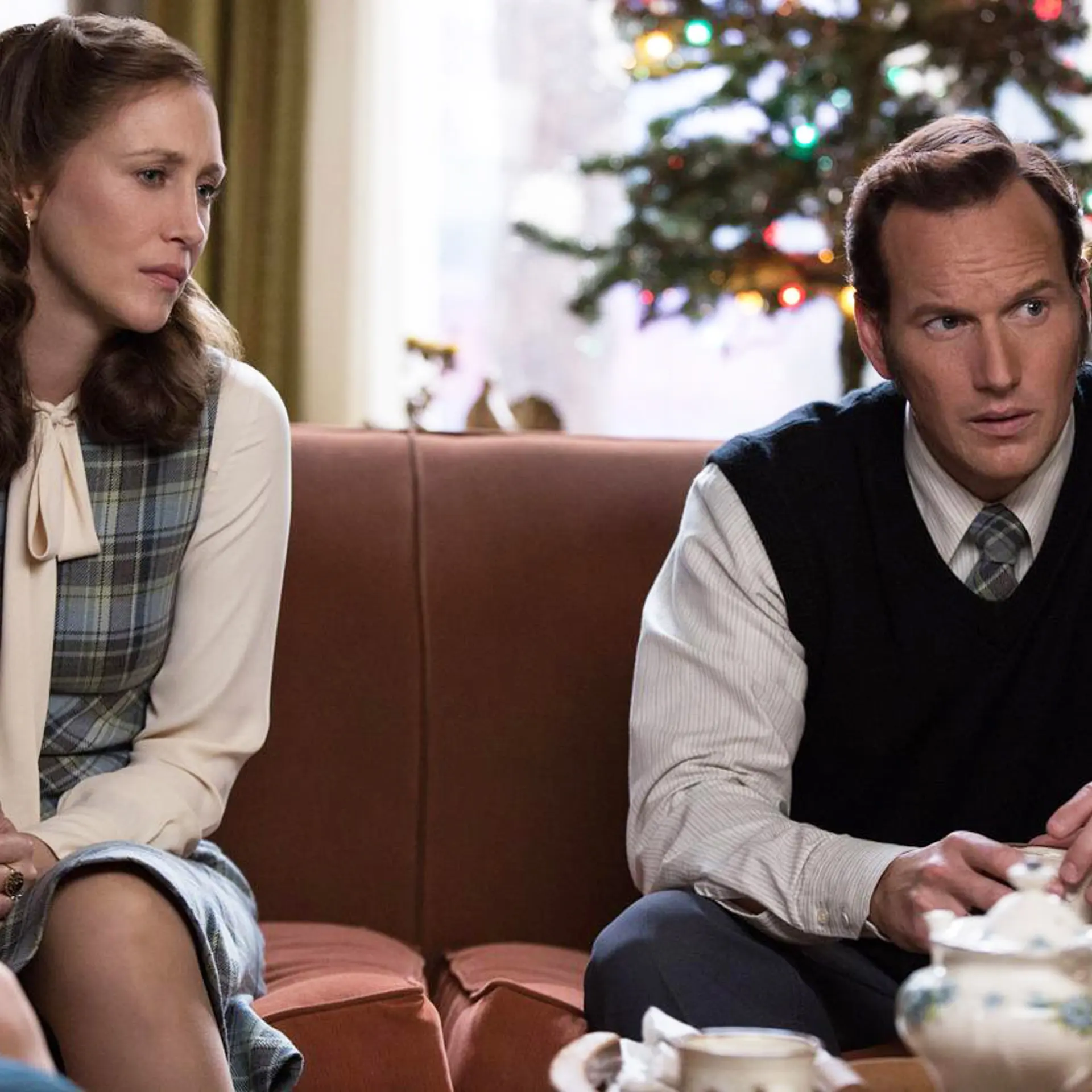 Vera Farmiga and Patrick Wilson in The Conjuring 2.