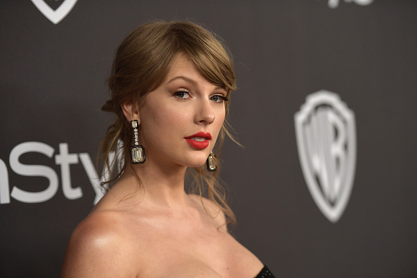 Taylor Swift attends the 2019 InStyle and Warner Bros. 76th Annual Golden Globe Awards Post-Party at The Beverly Hilton Hotel on January 6, 2019 in Beverly Hills, California.