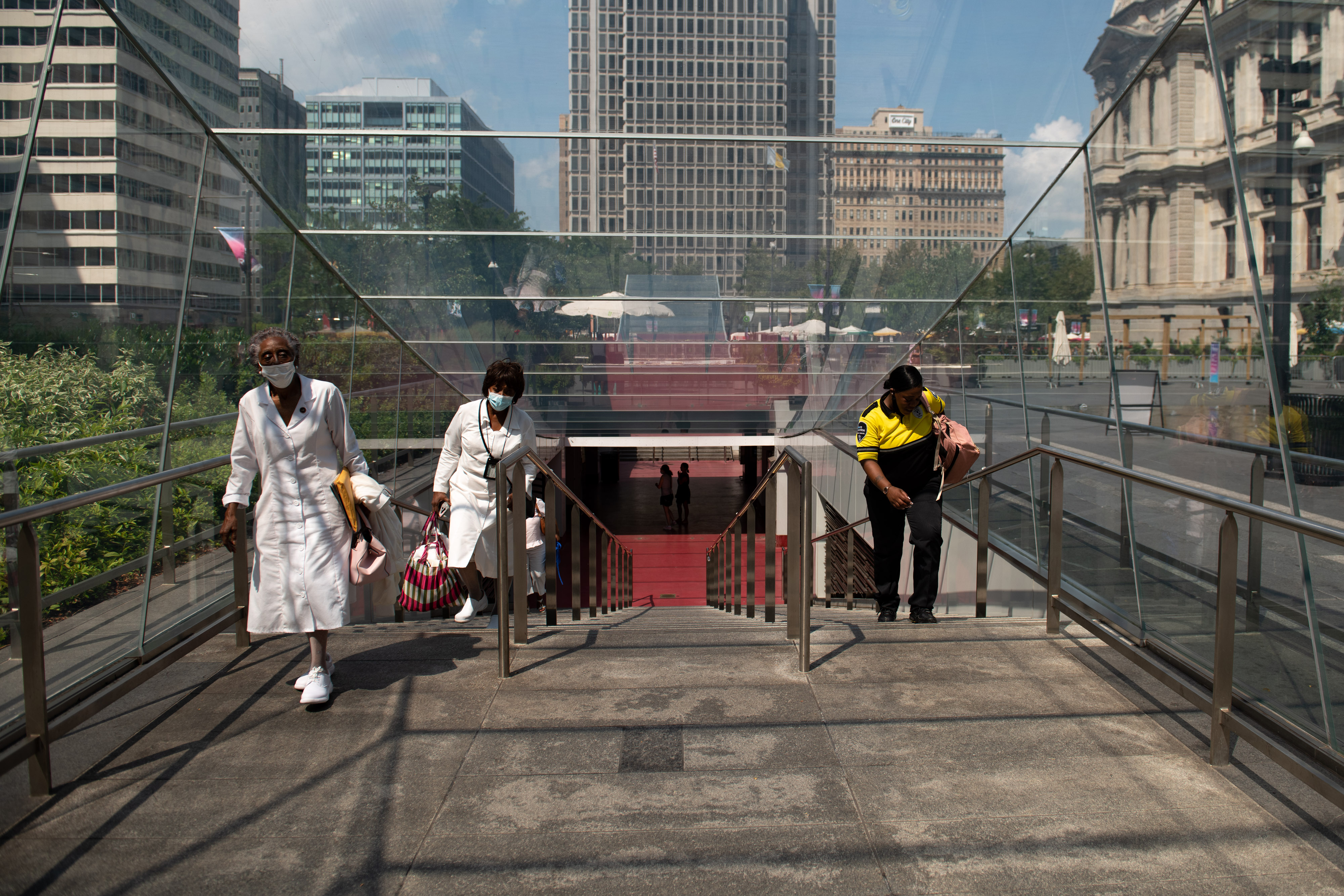 Philadelphia Revives Mask Mandate