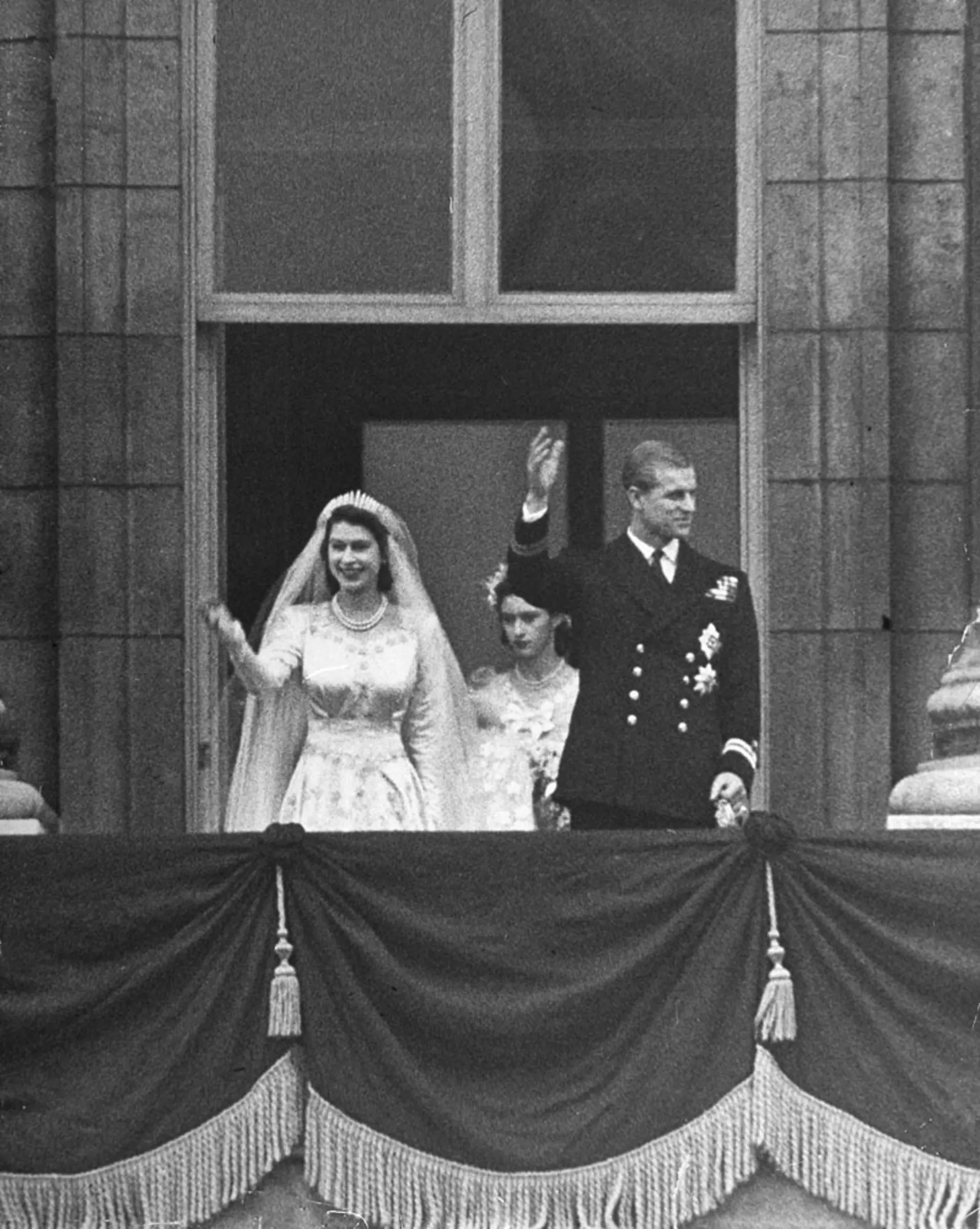 princess elizabeth wedding dress Princess Elizabeth's Wedding Dress & the True Importance of Historical Accuracy Susan Holloway Scott, Bestselling Historical Fiction Author