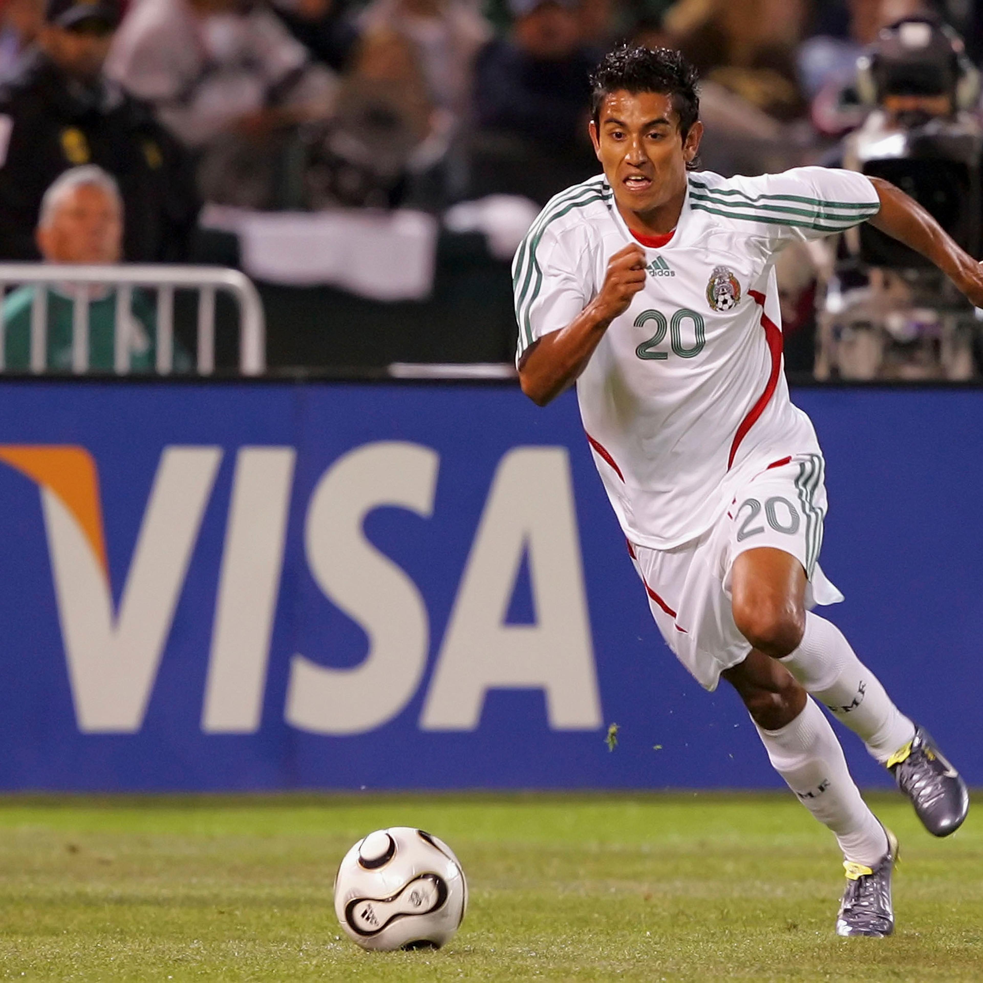 Ecuador v Mexico