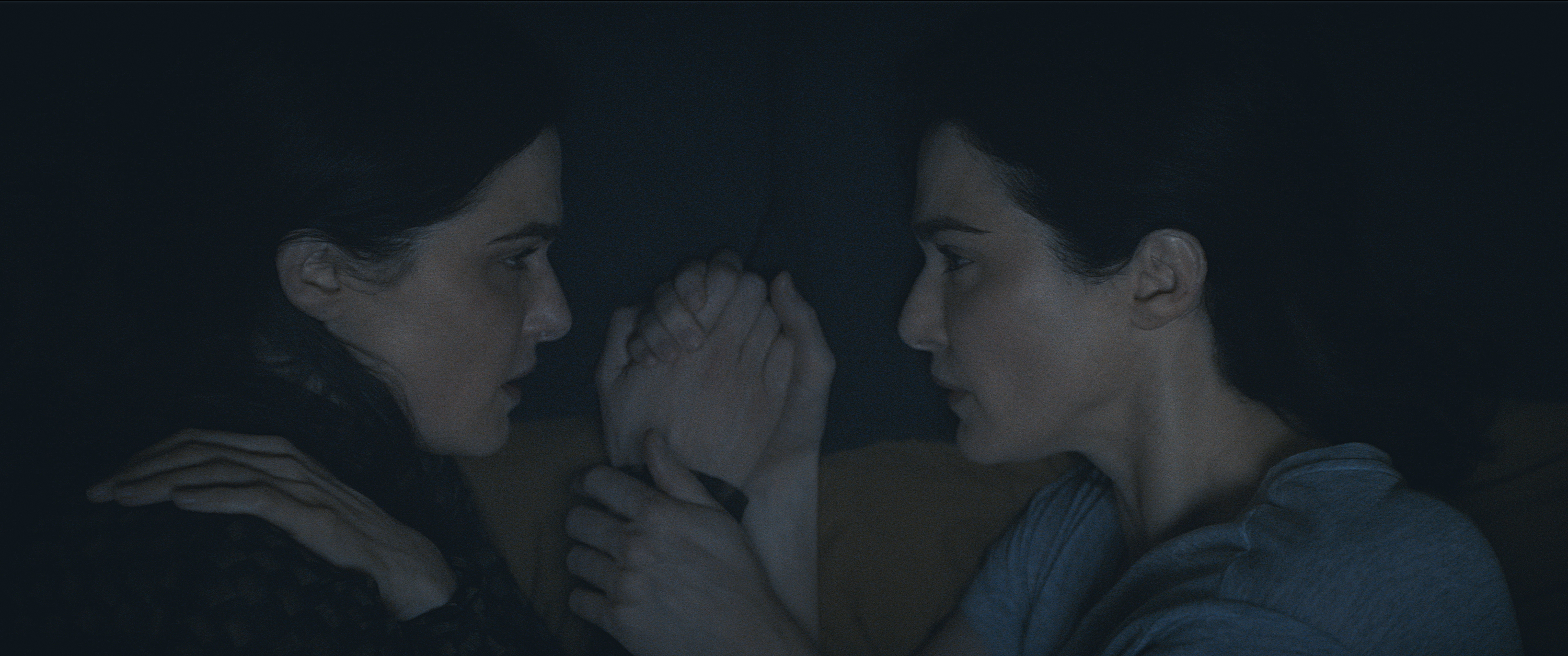 Rachel Weisz and Rachel Weisz in <i>Dead Ringers</i>