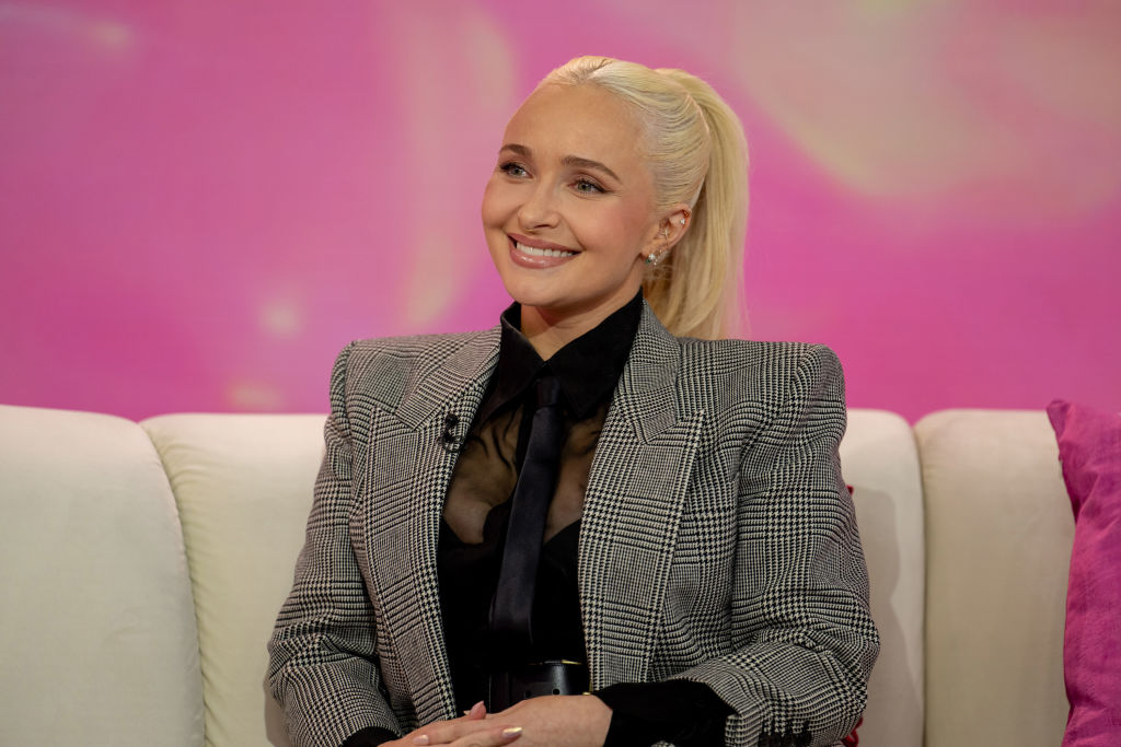 Tributes Pour In for Actress Hayden Panettiere After Her Death at 36 Tributes Pour In for Actress Hayden Panettiere After Her Death at 36