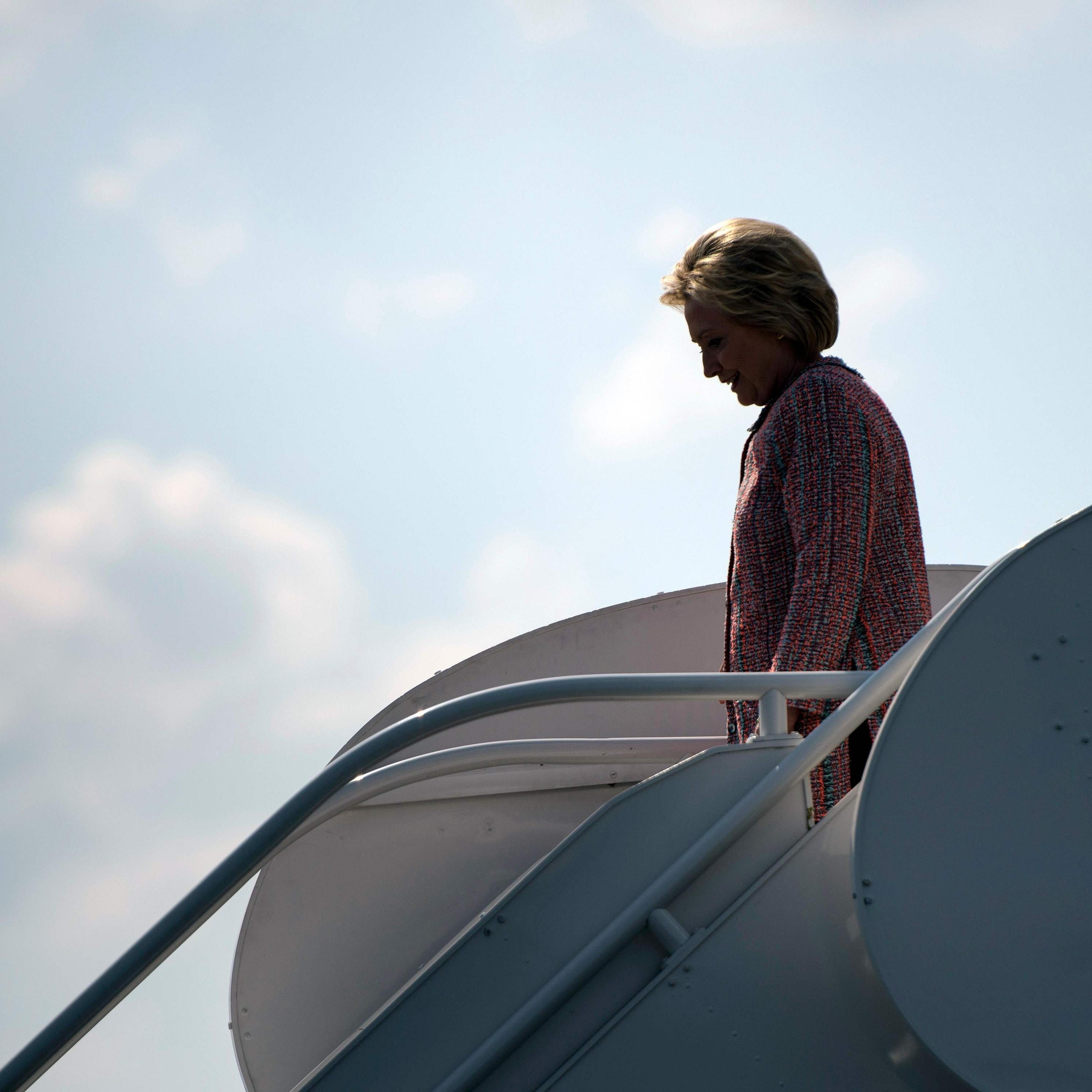US-VOTE-DEMOCRATS-CLINTON