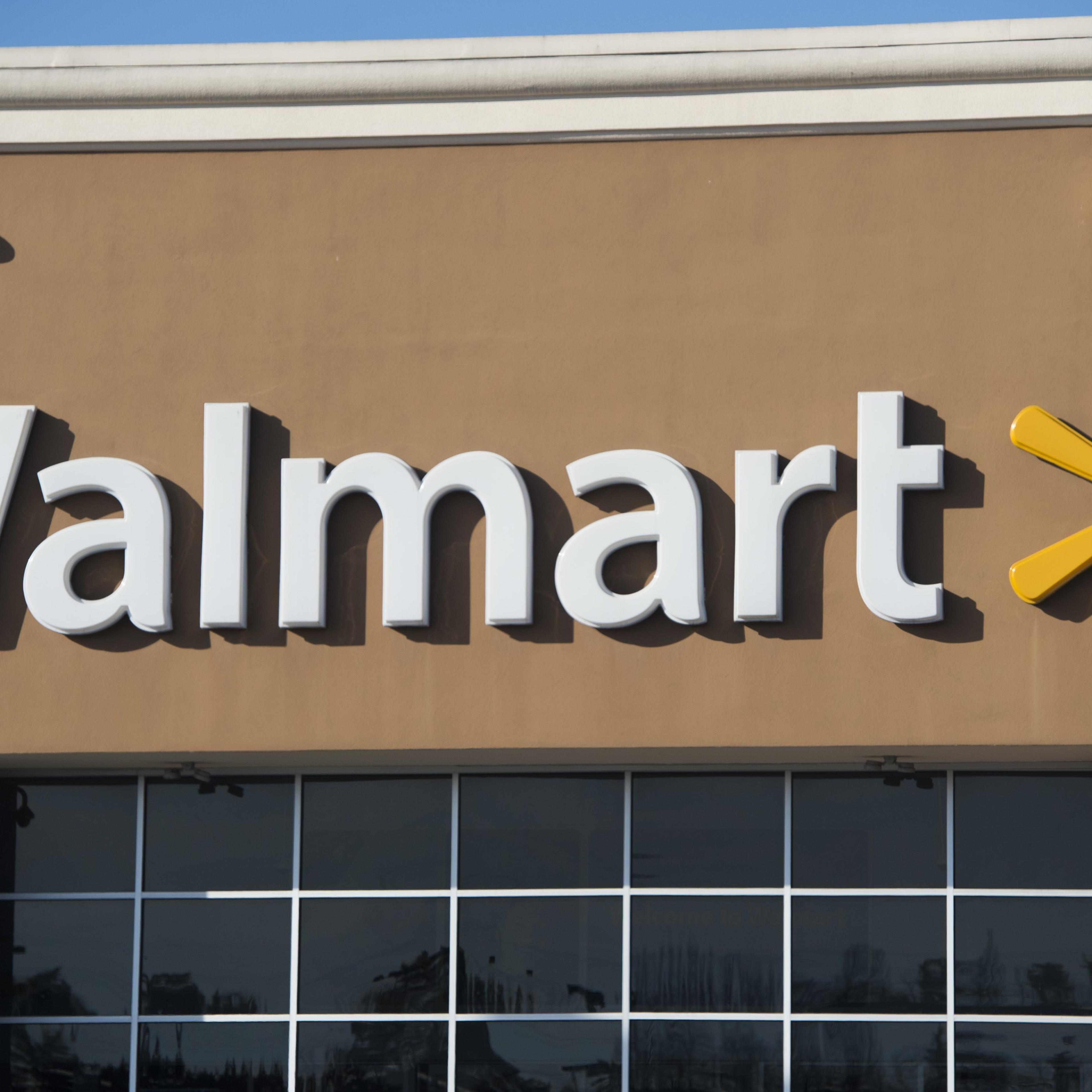 Kid goes viral for Walmart dance video.