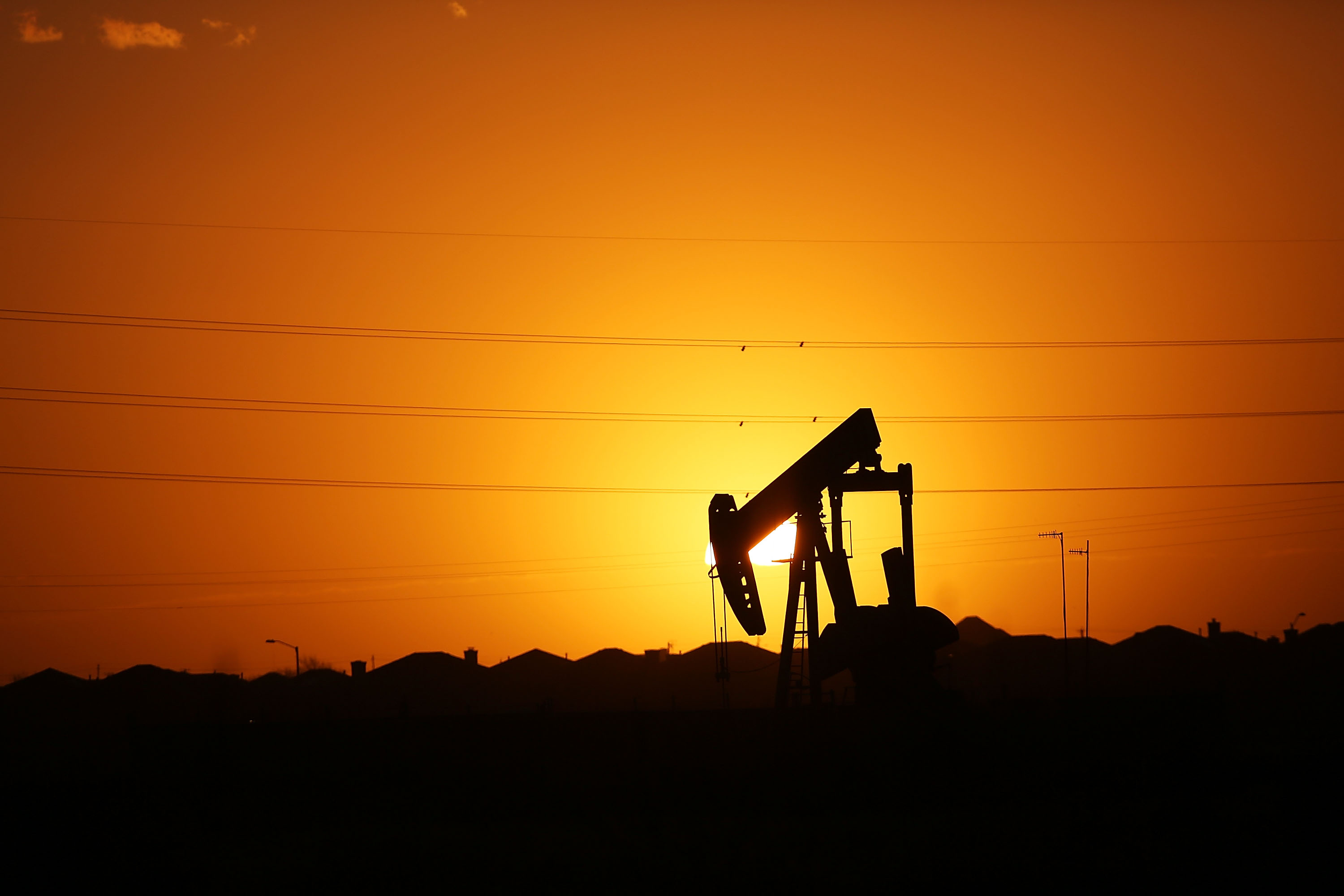 crude oil prices canada tar sands wildfire