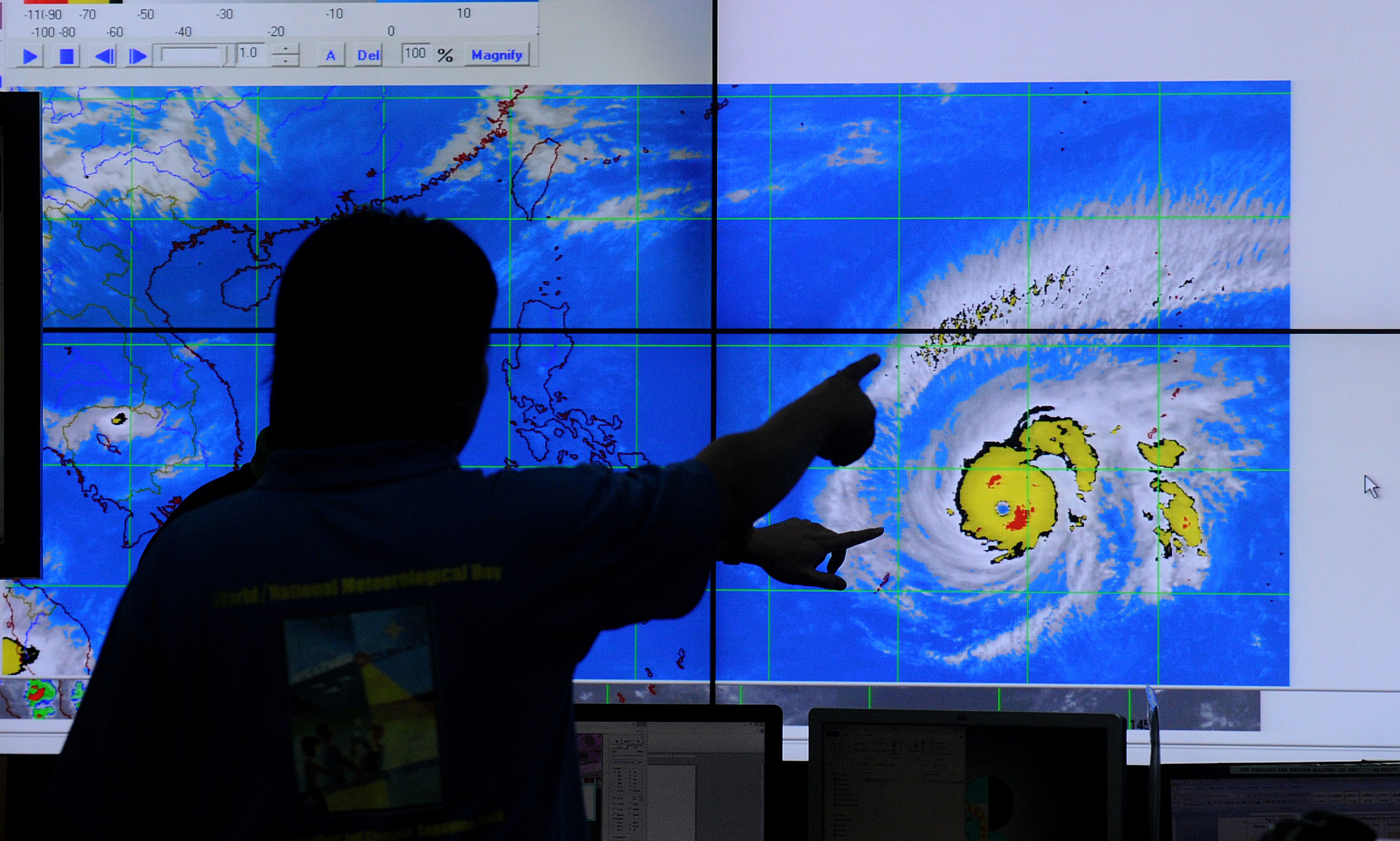 PHILIPPINES-WEATHER-TYPHOON