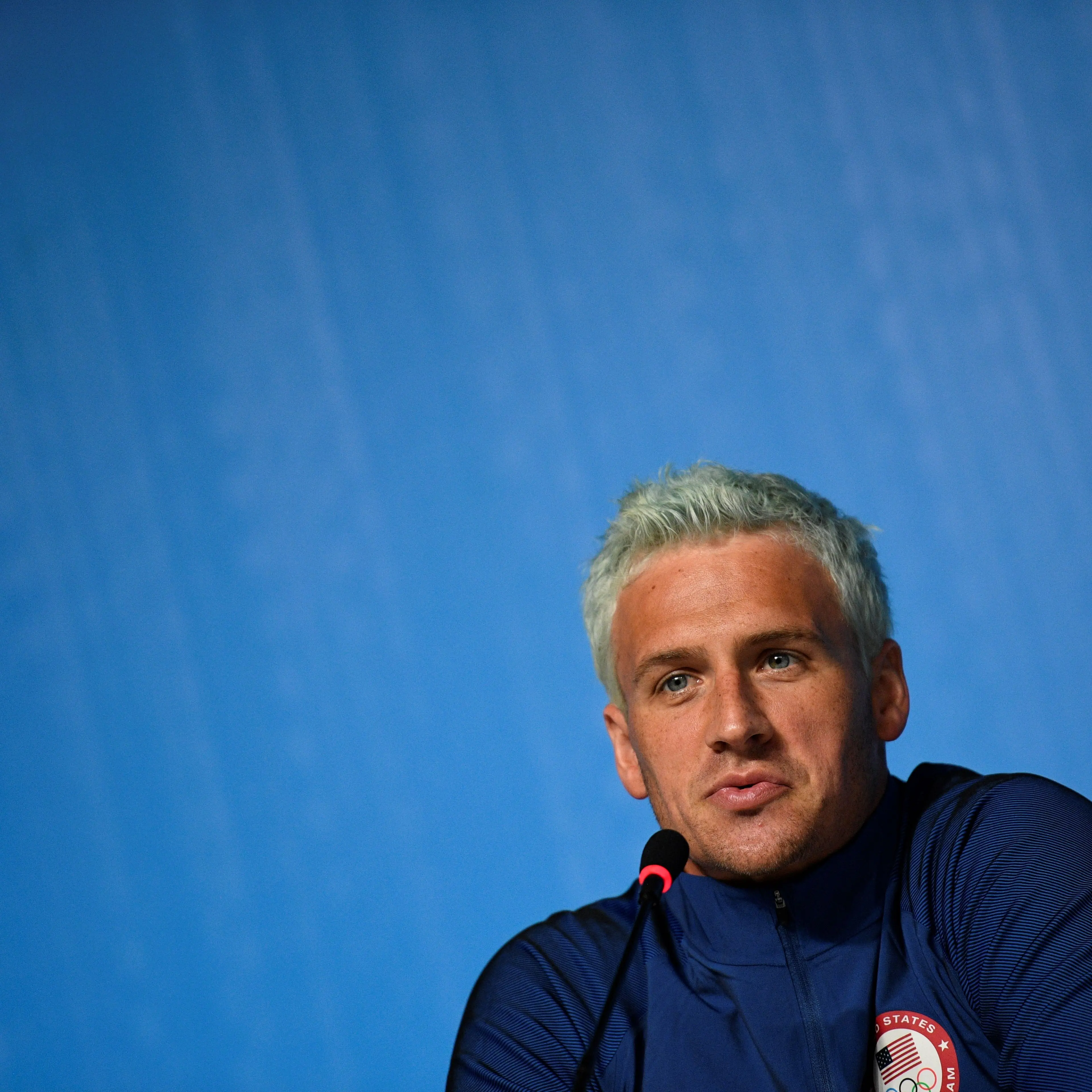 ryan lochte robbery olympics
