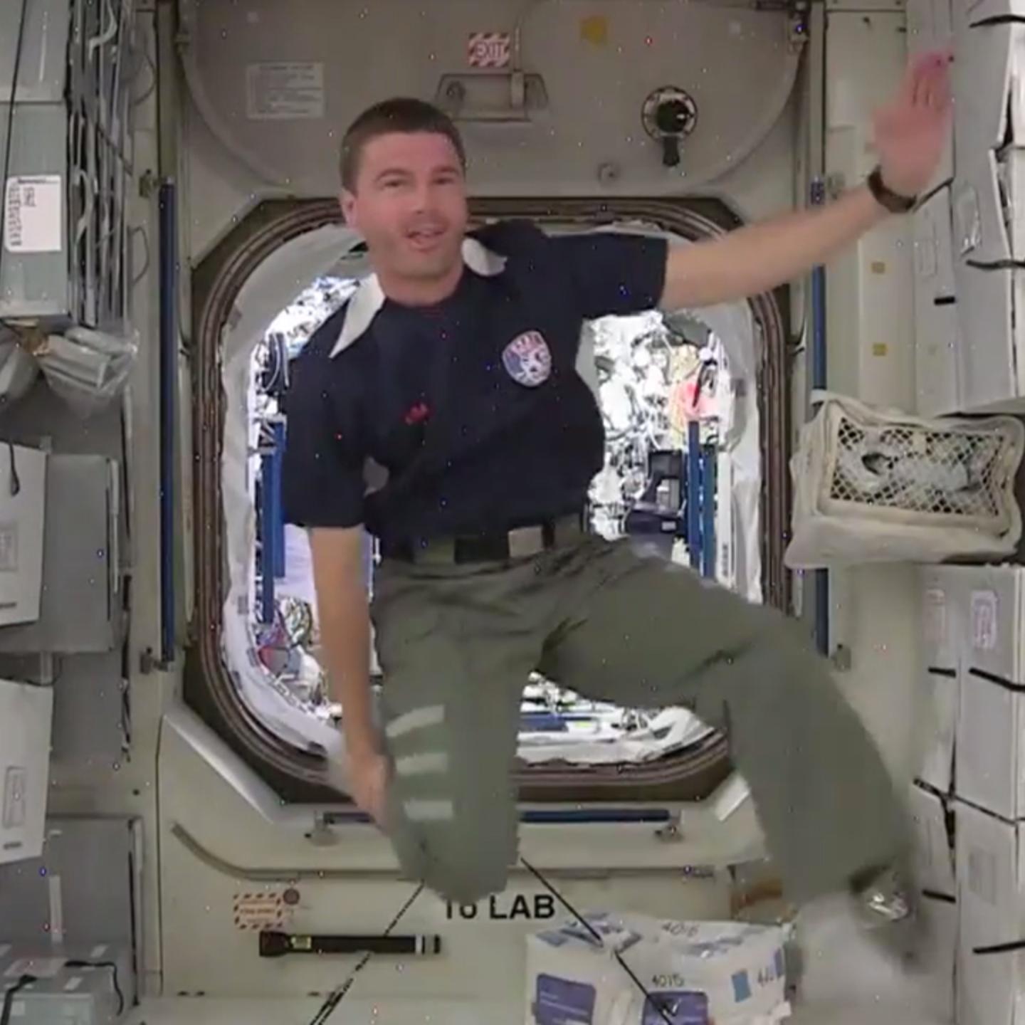NASA Astronaut Reid Wiseman Does A World Cup Victory Dance on ISS