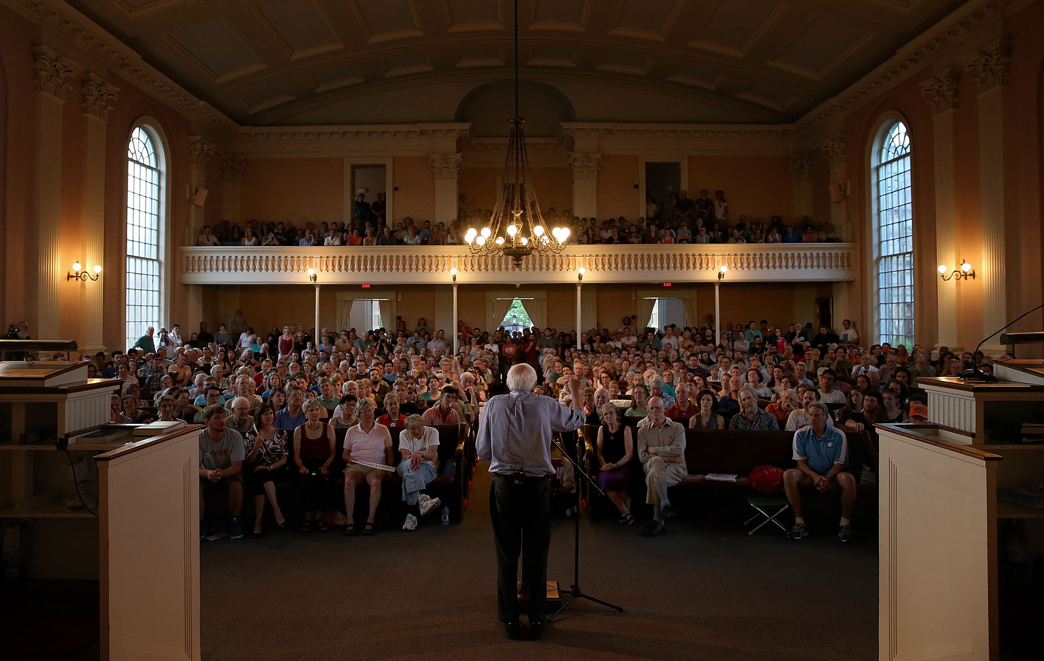 Bernie Sanders - Career in Pictures