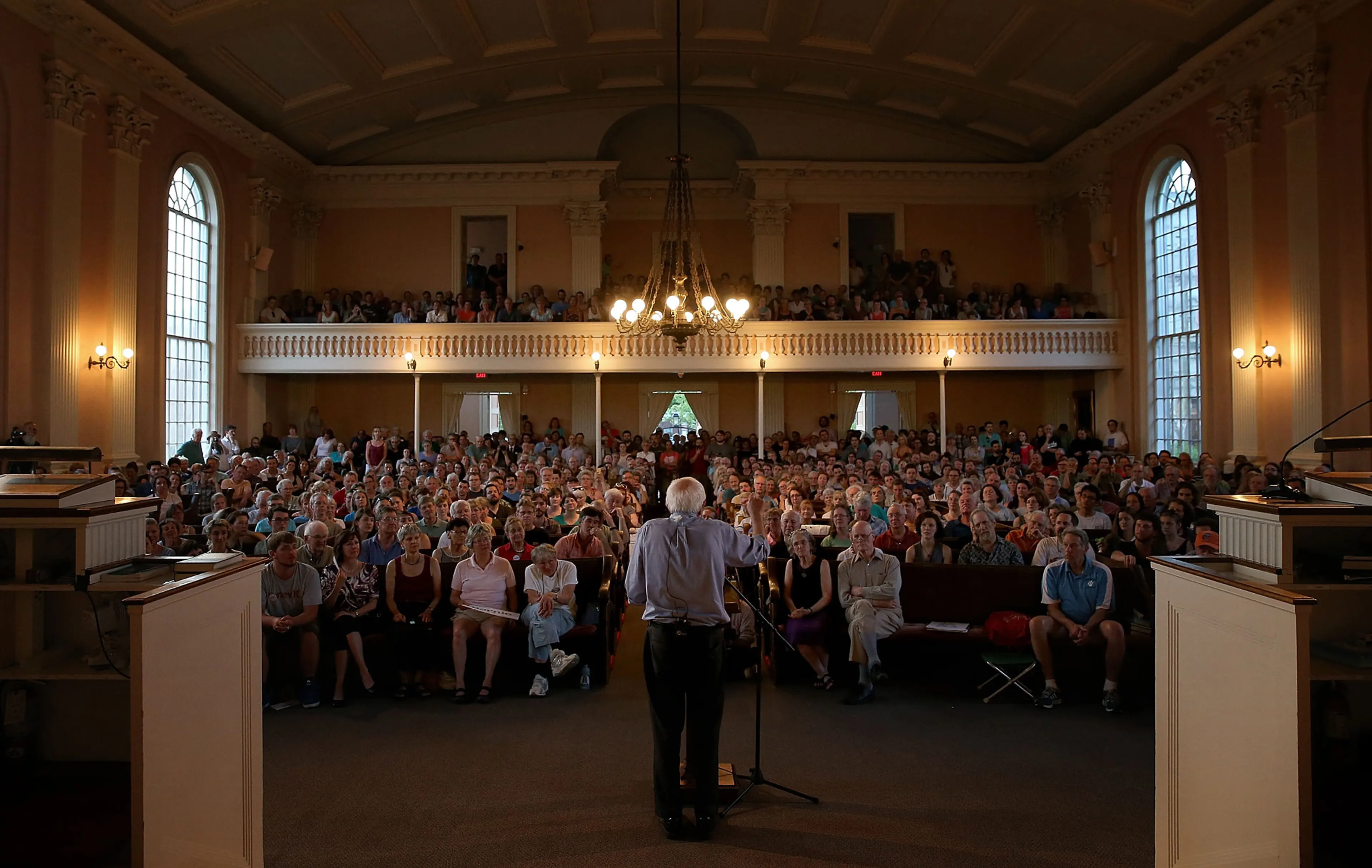 Bernie Sanders - Career in Pictures