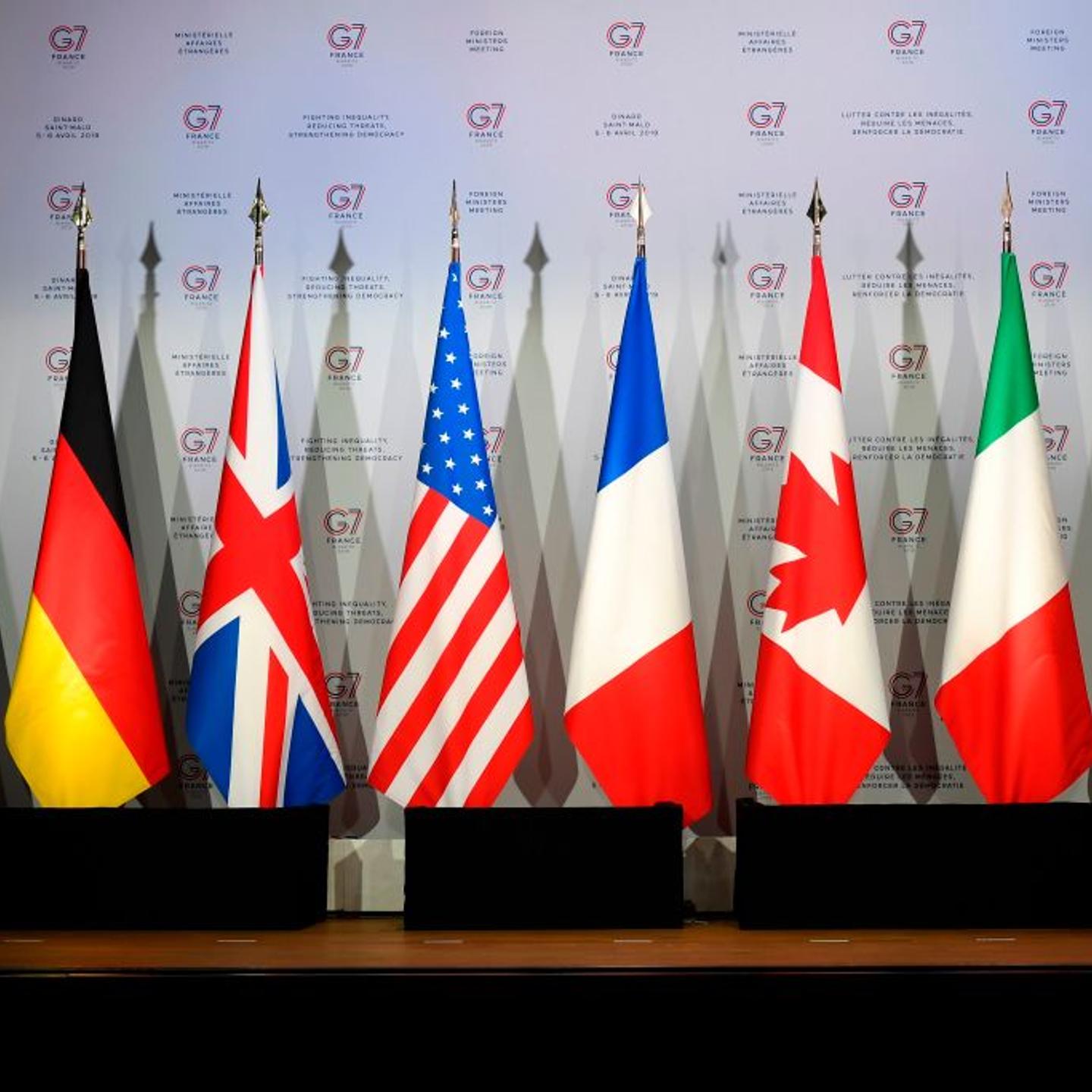 G7