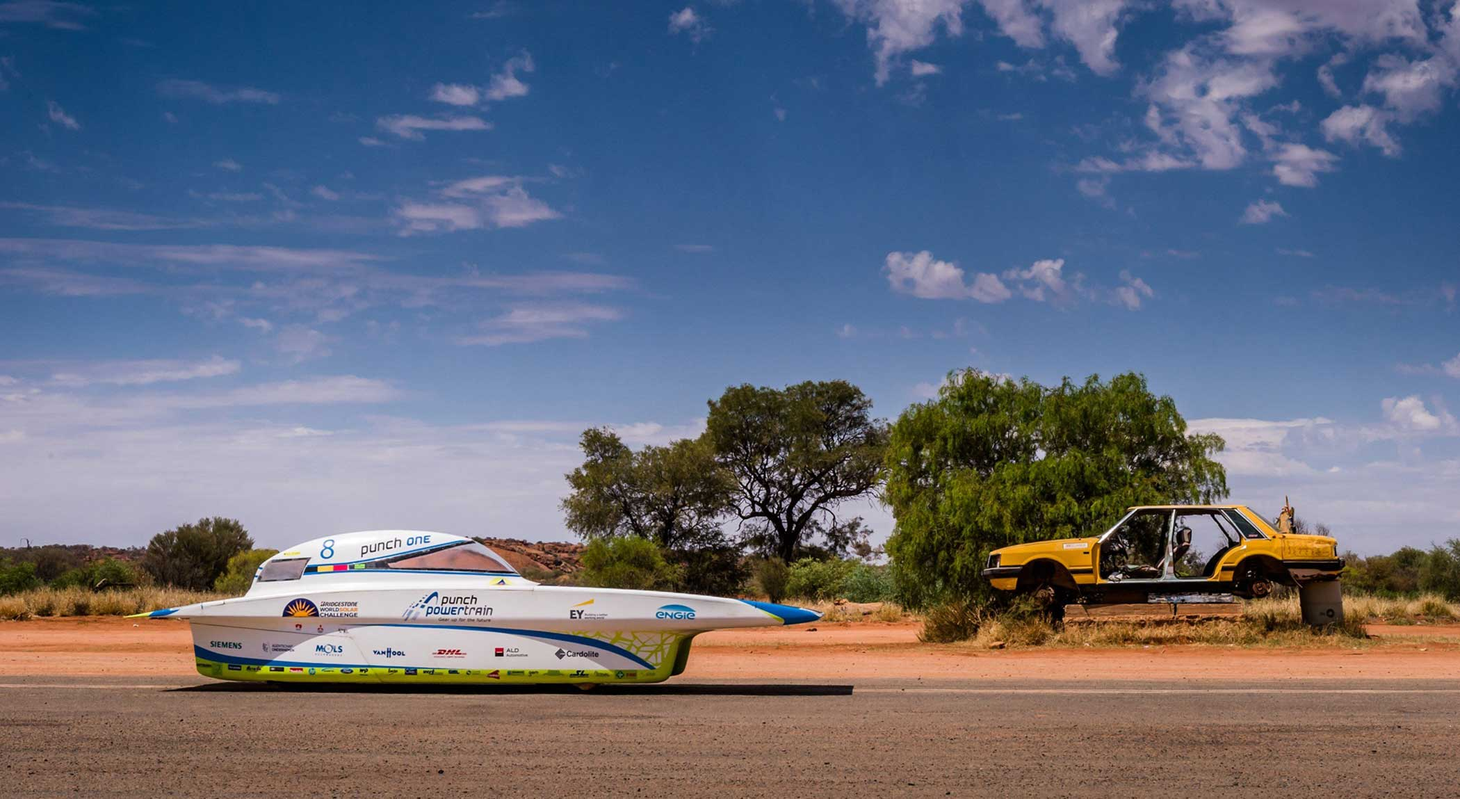 World Solar Challenge: See the Solar-Powered Cars Racing