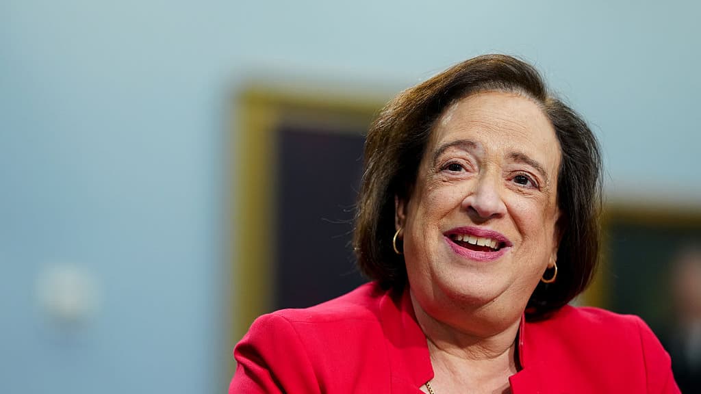 Ahead of Midterms, Elena Kagan Says the Supreme Court Is Undermining ...