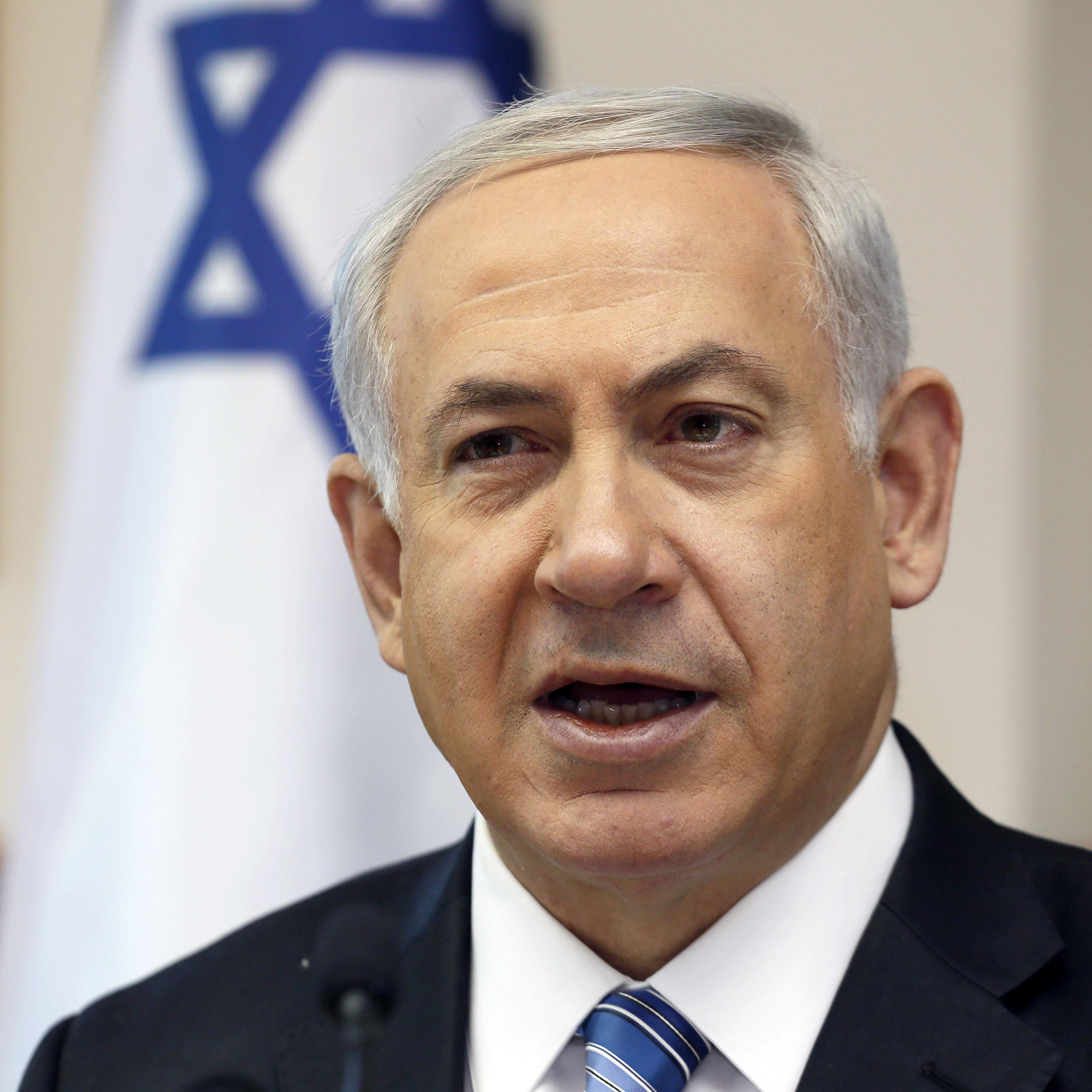 Israeli Prime Minister Benjamin Netanyahu chairs the weekly cabinet meeting in Jerusalem on April 6, 2014.