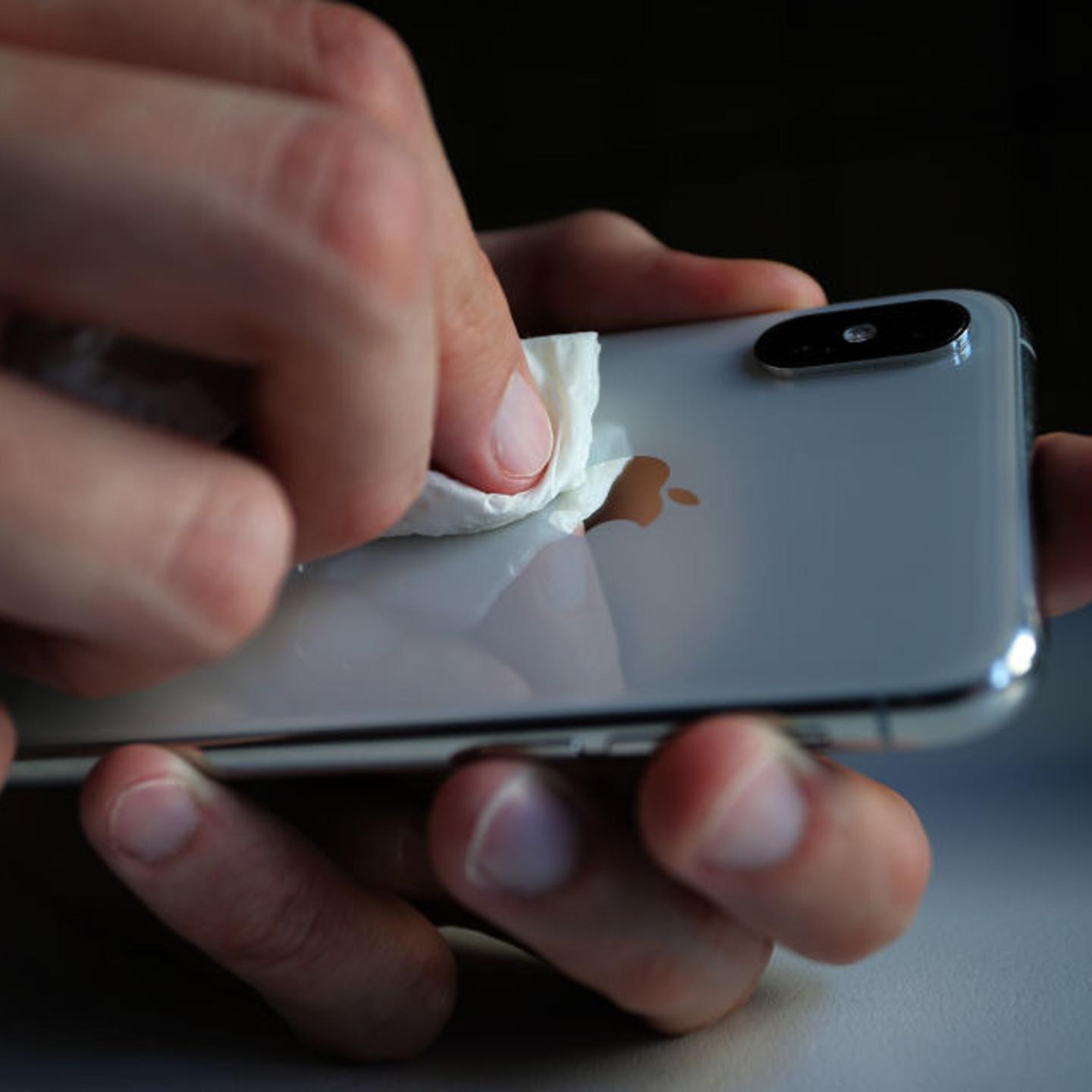 Coronavirus - Disinfection Smartphone