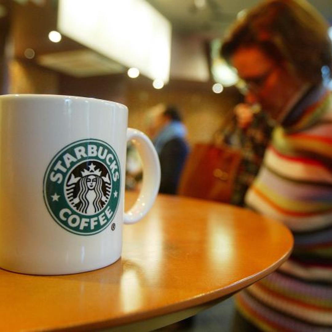 Starbucks Launches First Paris Cafe