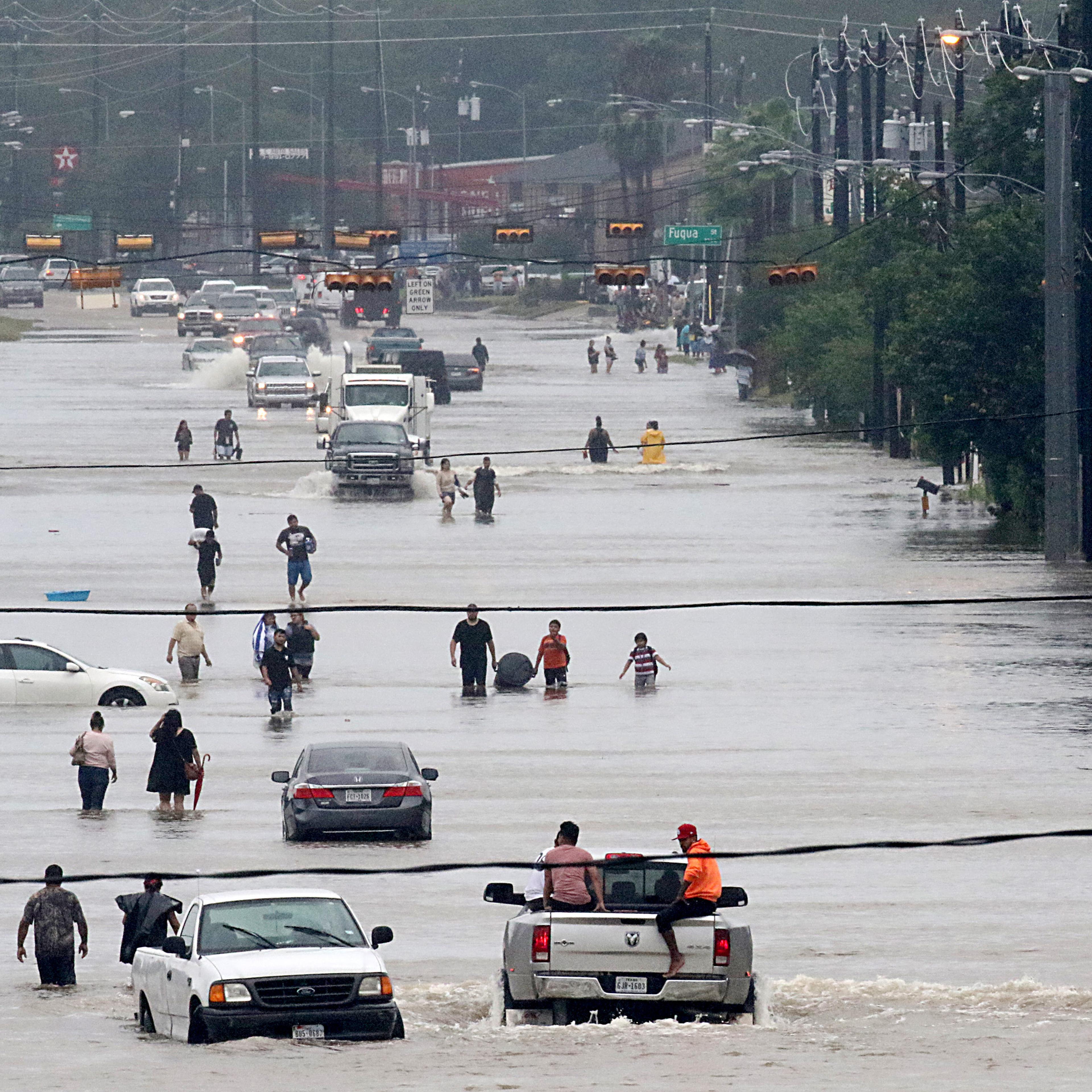 TOPSHOT-US-WEATHER-STORM-HARVEY