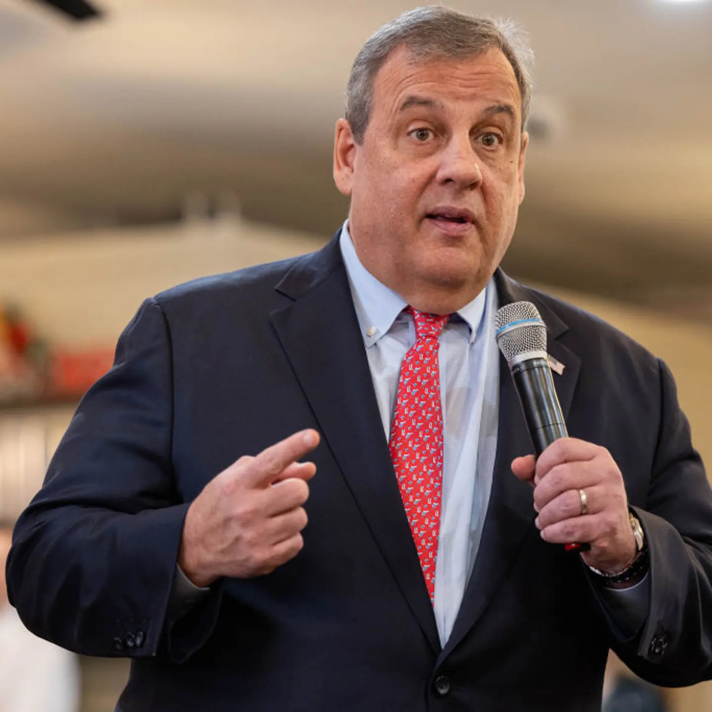Presidential Candidate Chris Christie Campaigns In New Hampshire