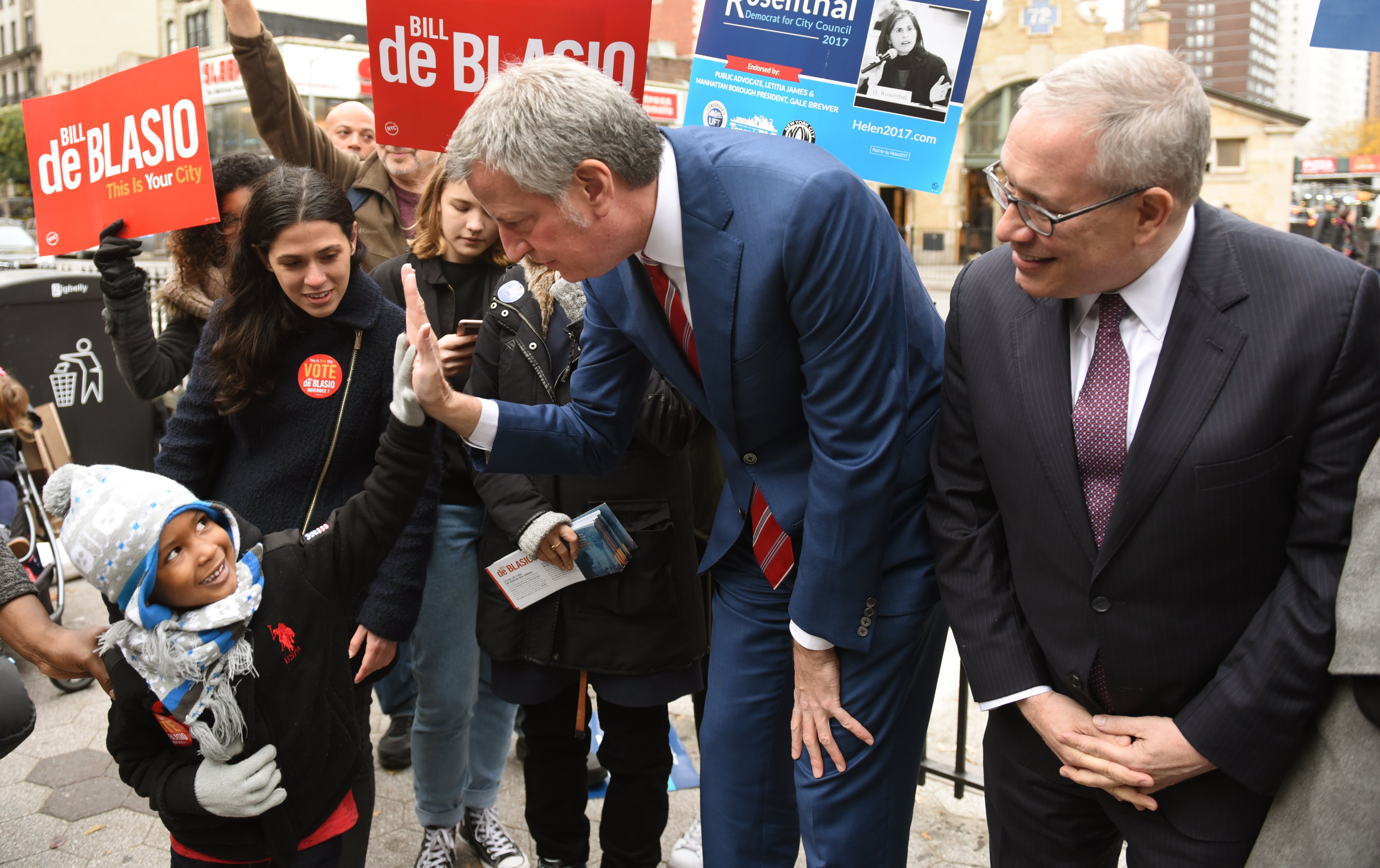 US-VOTE-DE BLASIO