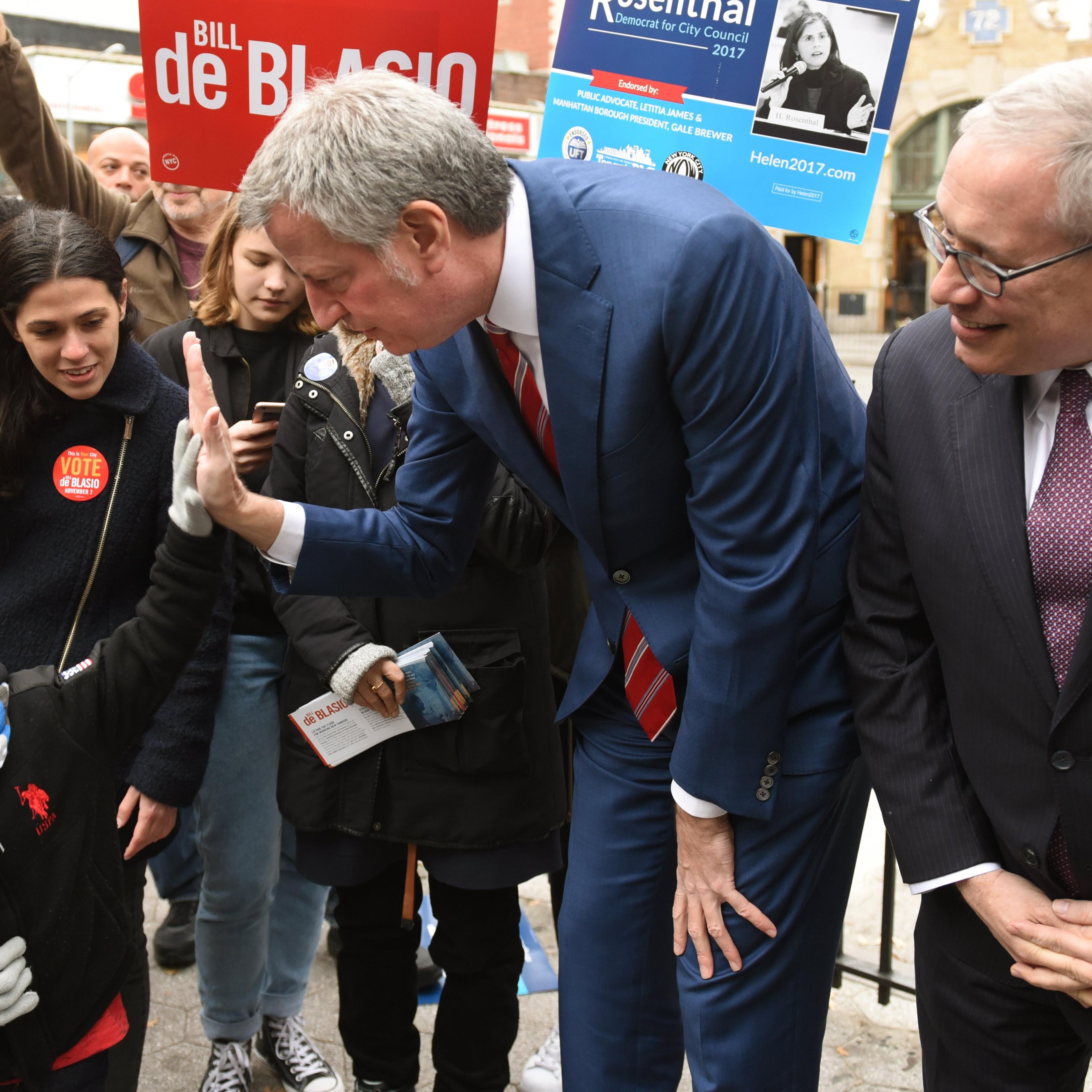 US-VOTE-DE BLASIO