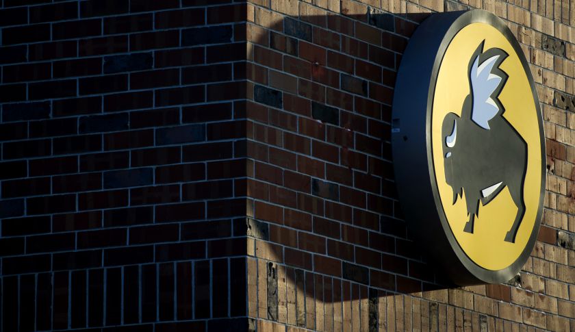 Buffalo Wild Wings Ahead of Earns