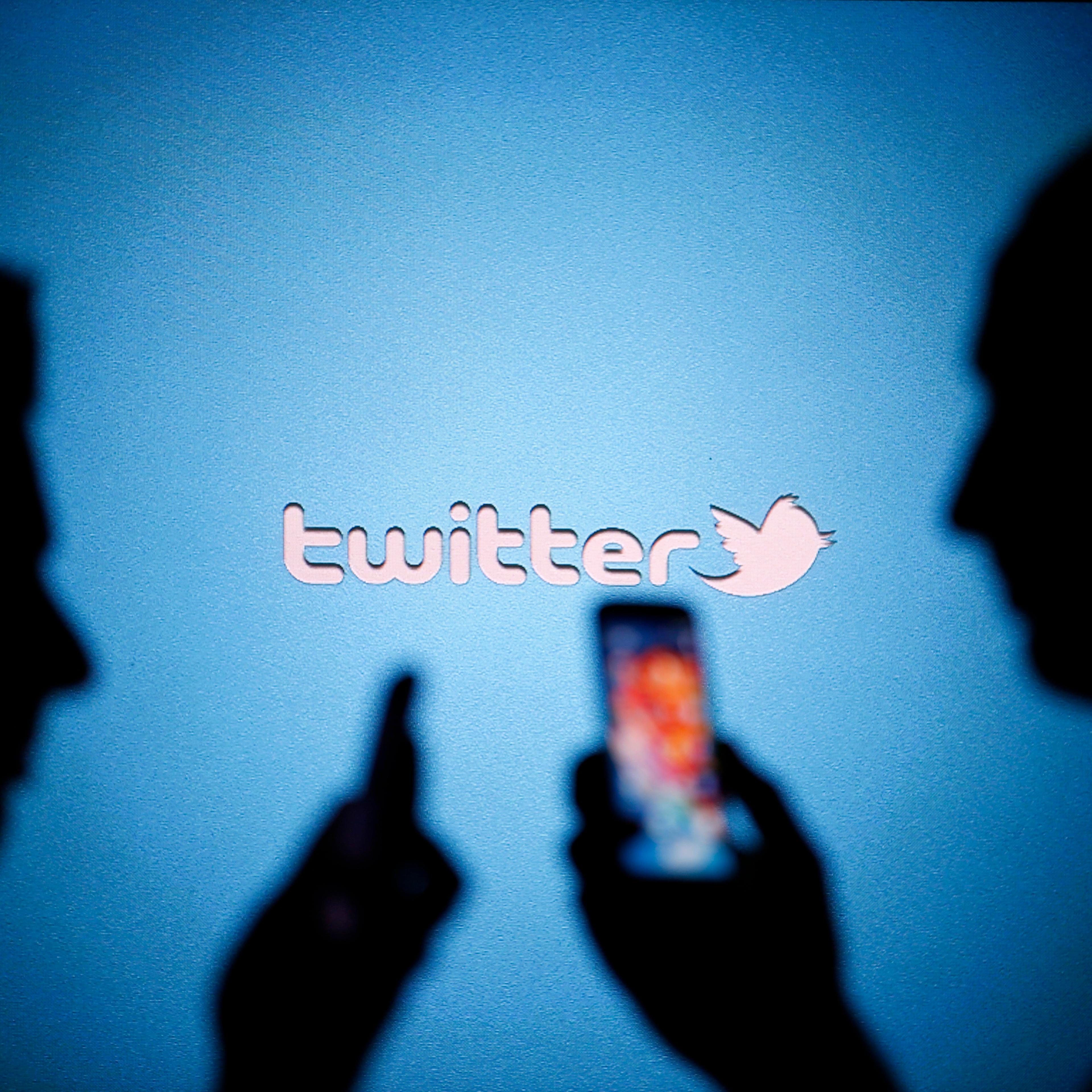 Twitter Shadow Sillhouette