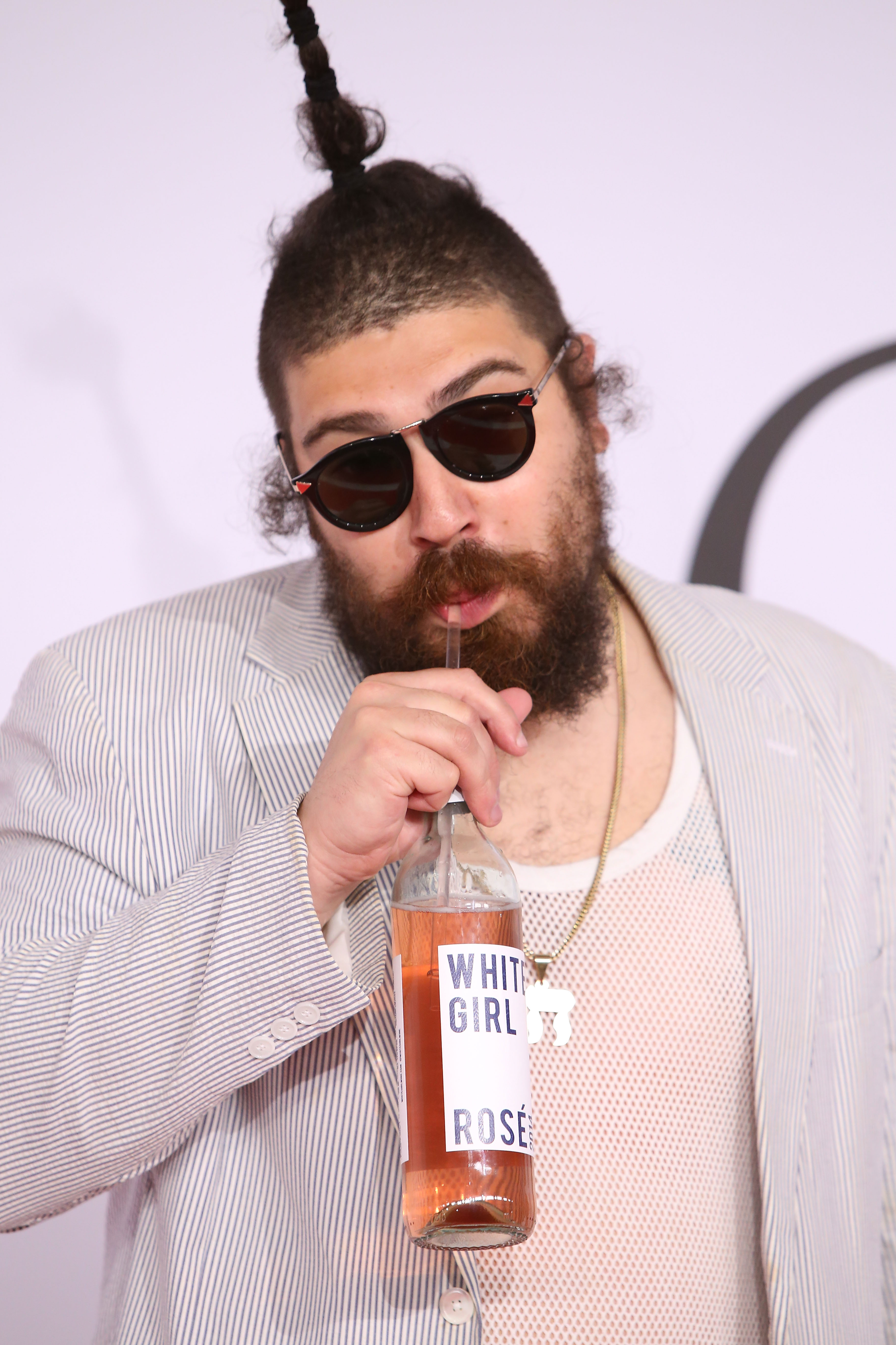 2015 CFDA Fashion Awards - Inside Arrivals