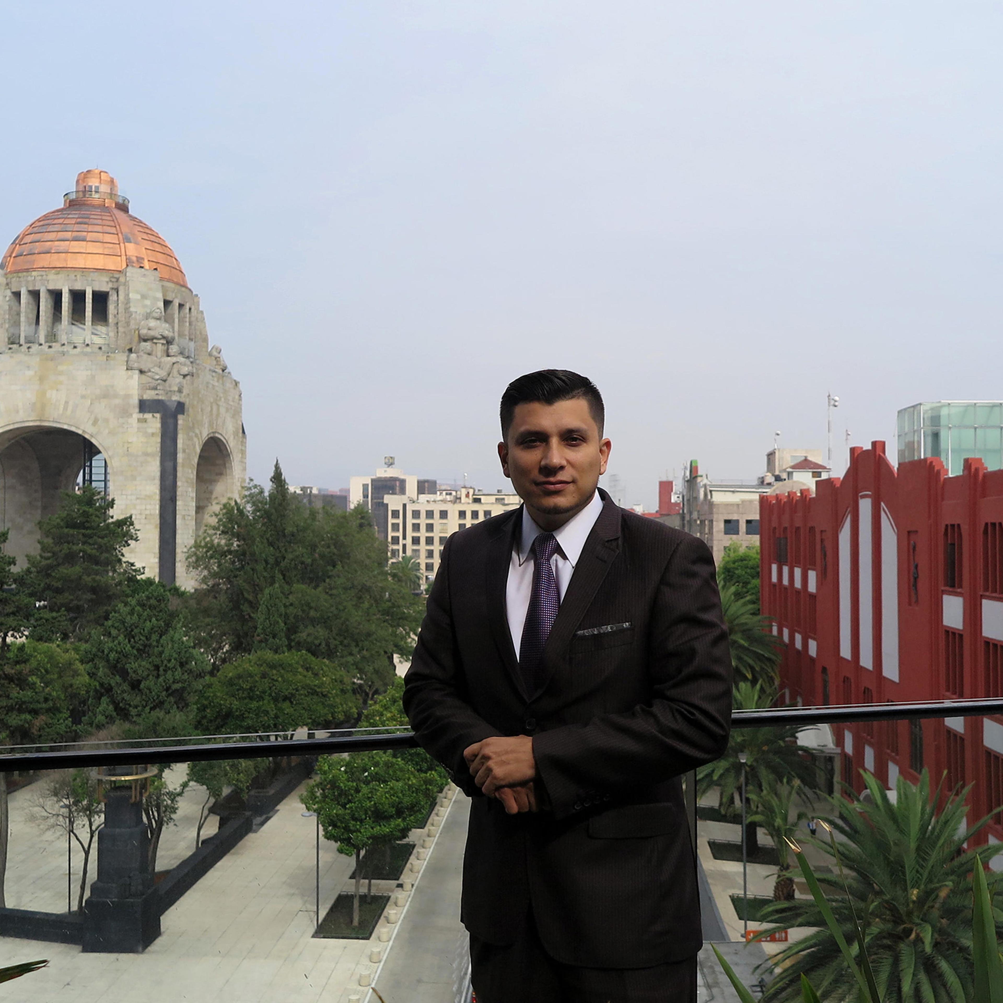 israel-concha-mexico-city-immigration