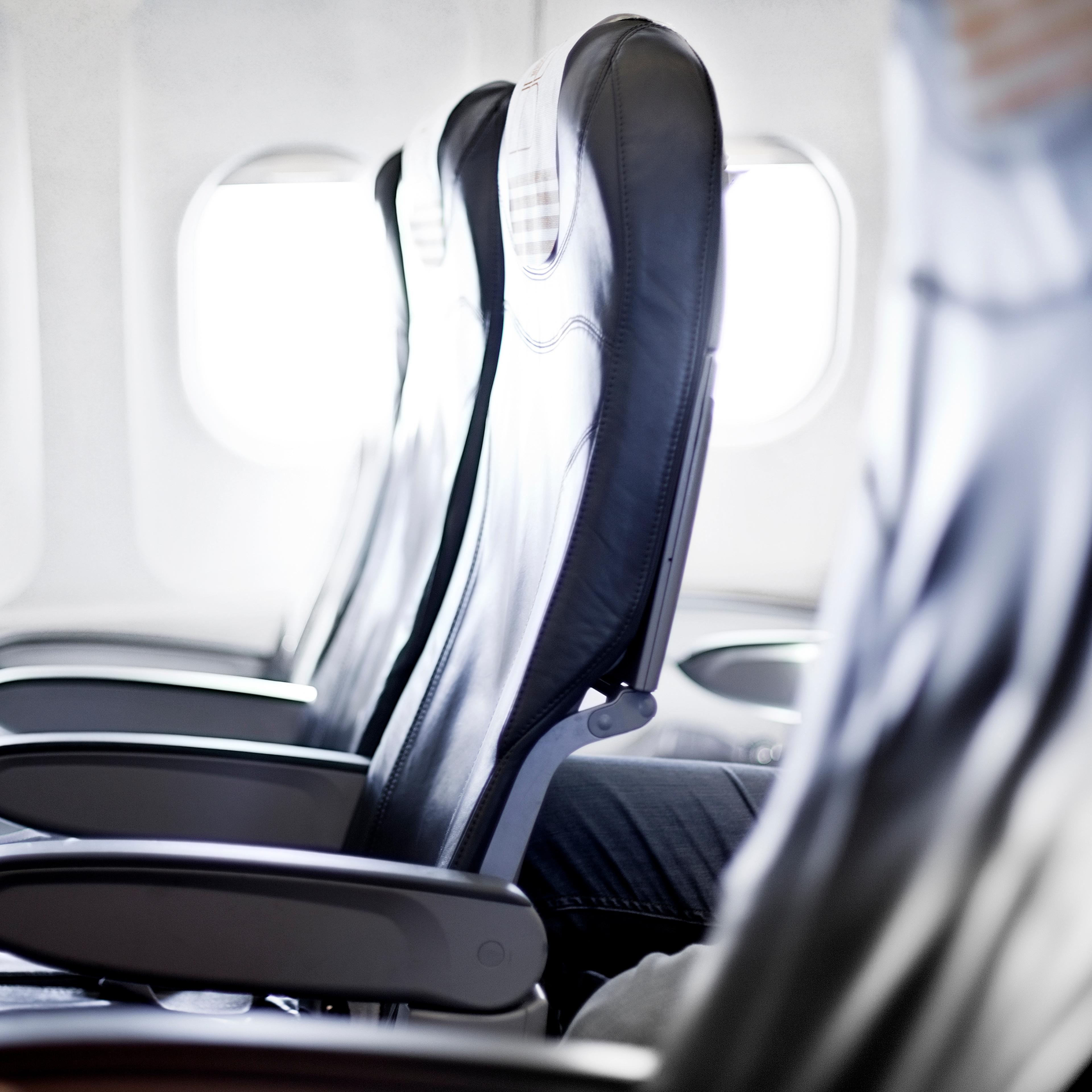 empty-airplane-seats