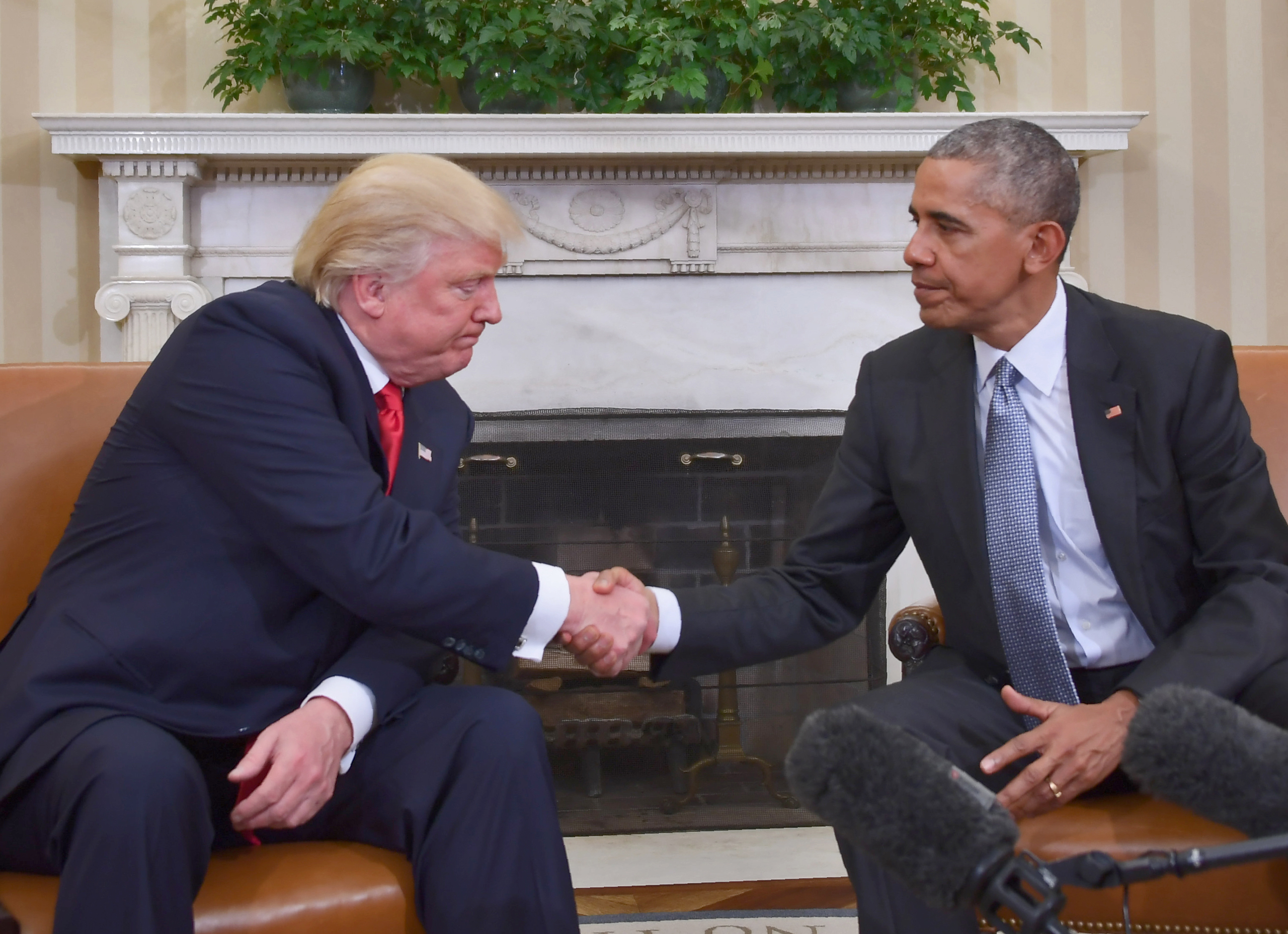 US-POLITICS-OBAMA-TRUMP