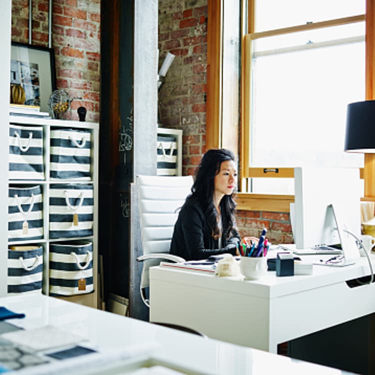 female-business-owner-computer