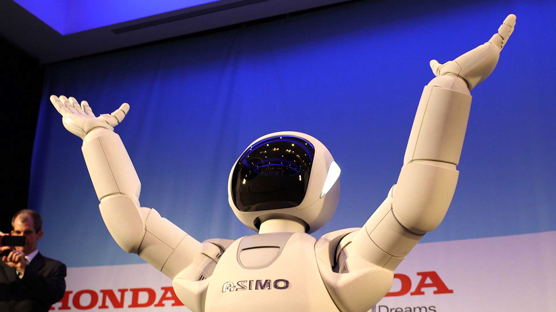 Honda presents latest version of ASIMO in NYC