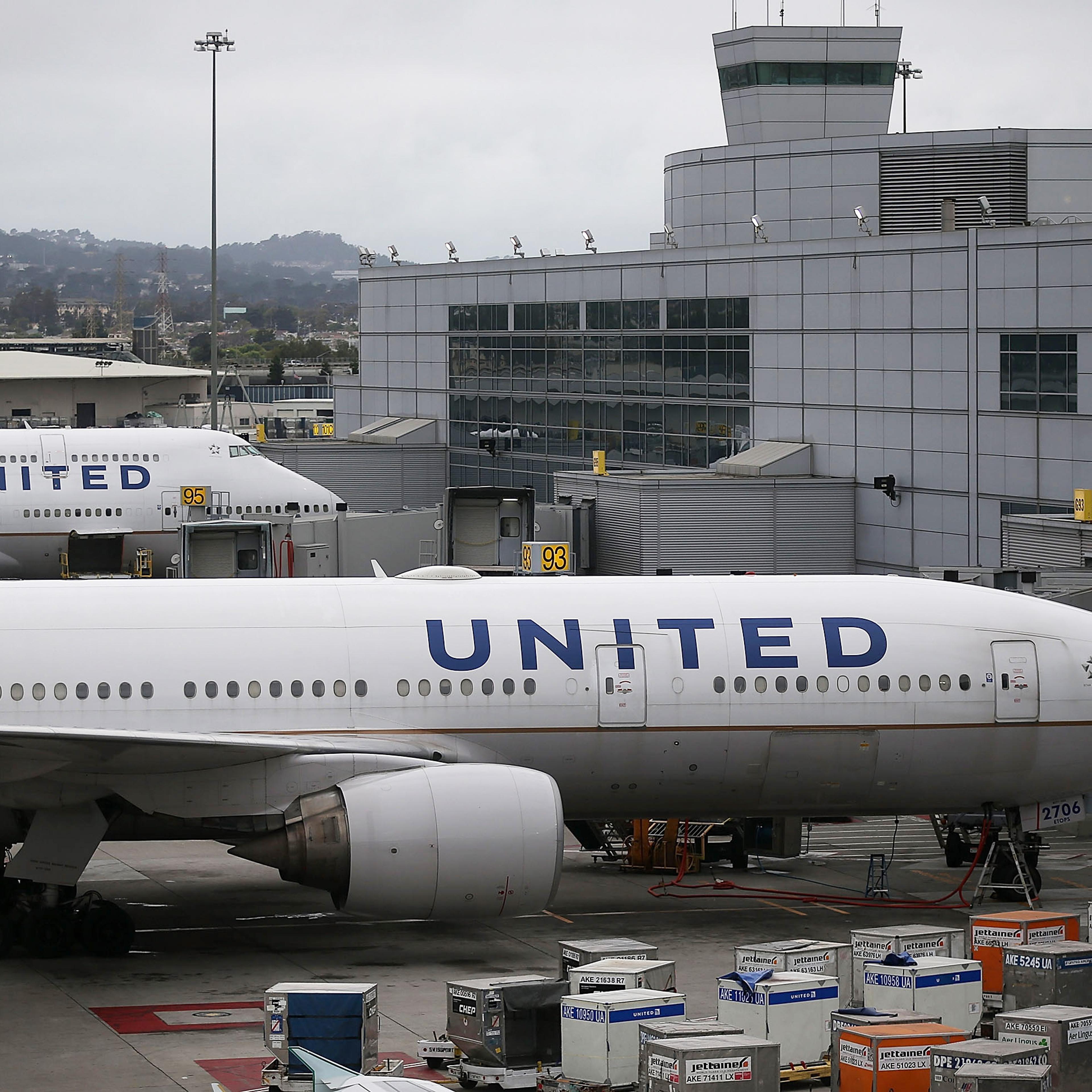 United Airlines Grounds All Flights Worldwide After Computer Glitch