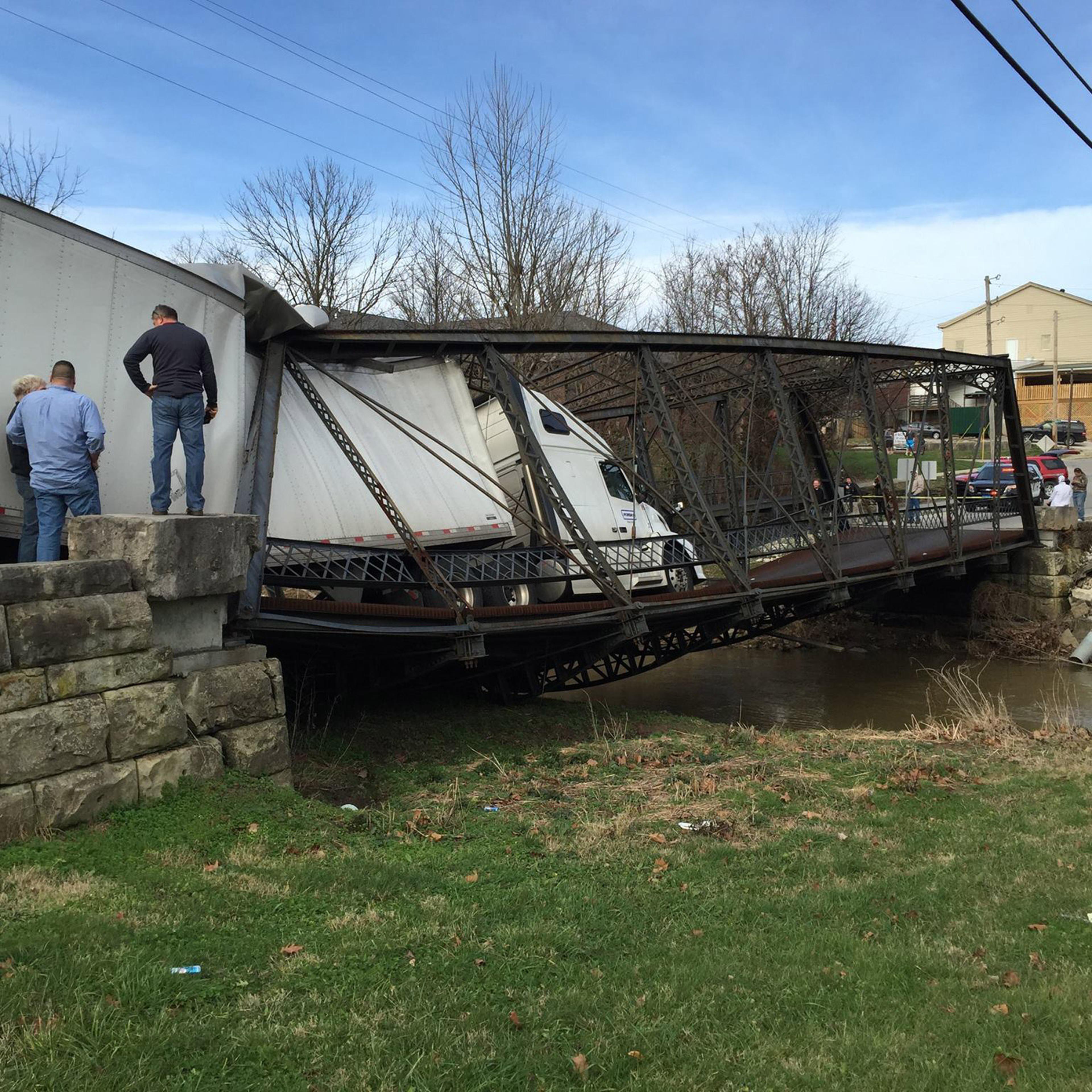 A bridge collapsed under a semitrailer weighing close to 30 tons that tried to cross it in Paoli, Ind., on Christmas.
